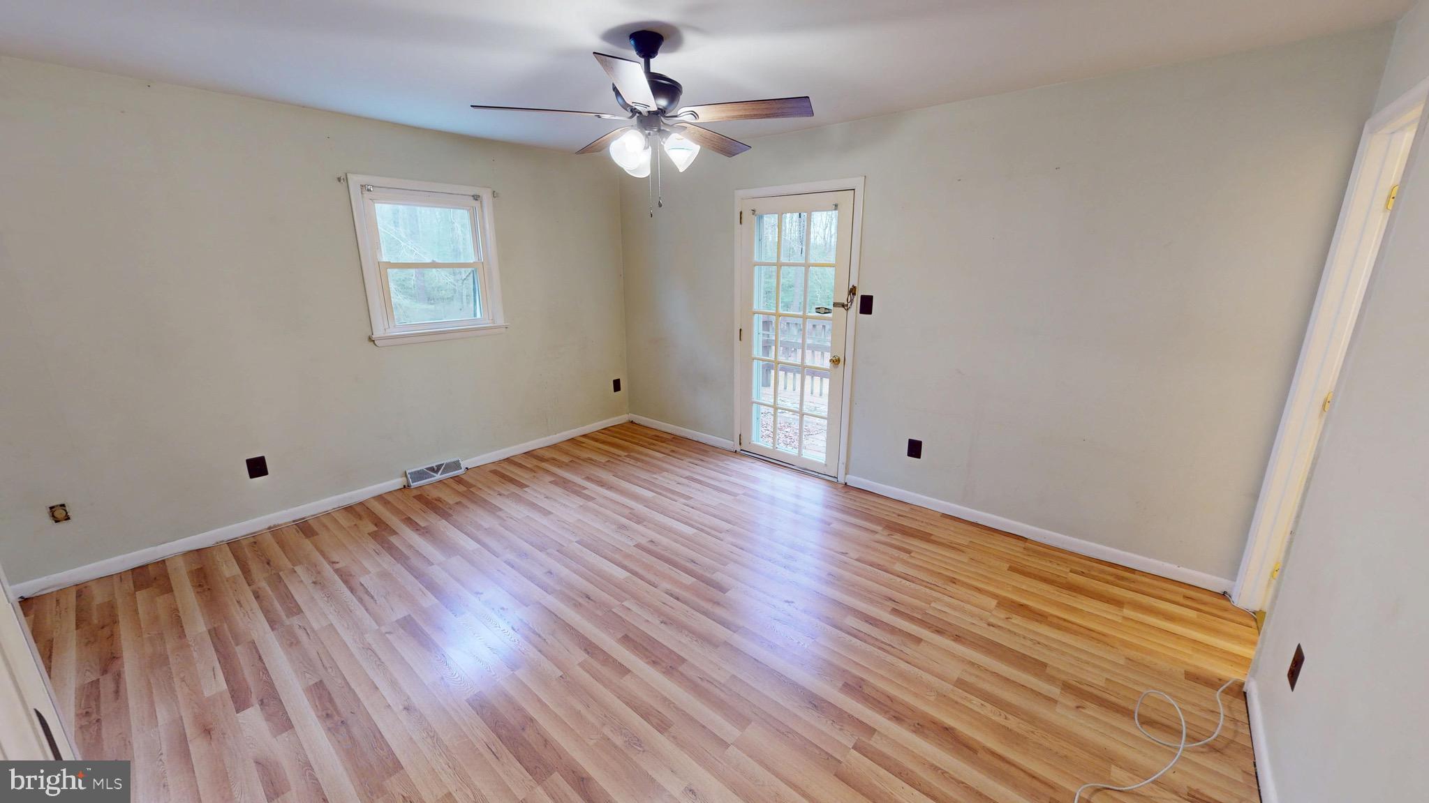 COUNTRY ROAD ESTATES - Residential