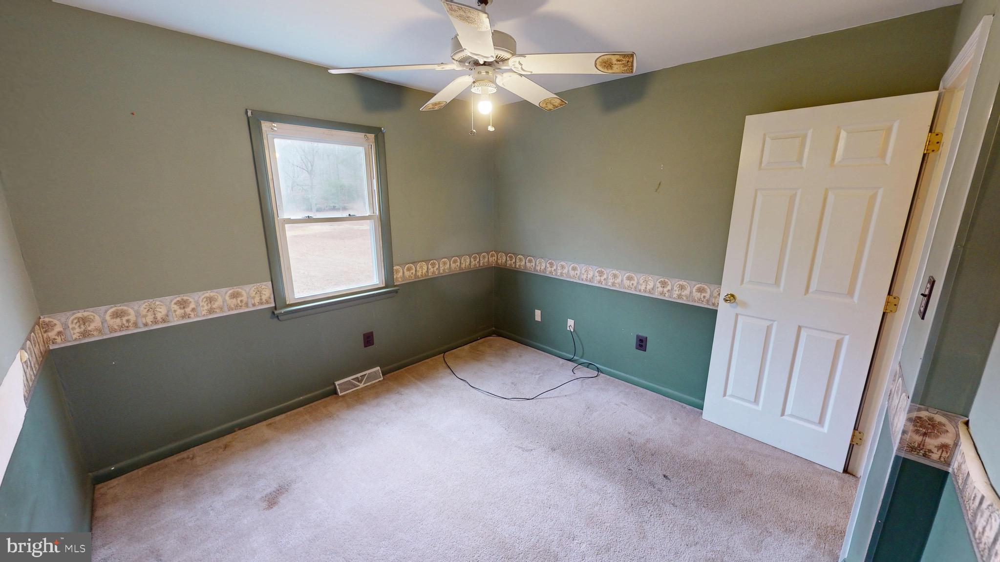 COUNTRY ROAD ESTATES - Residential