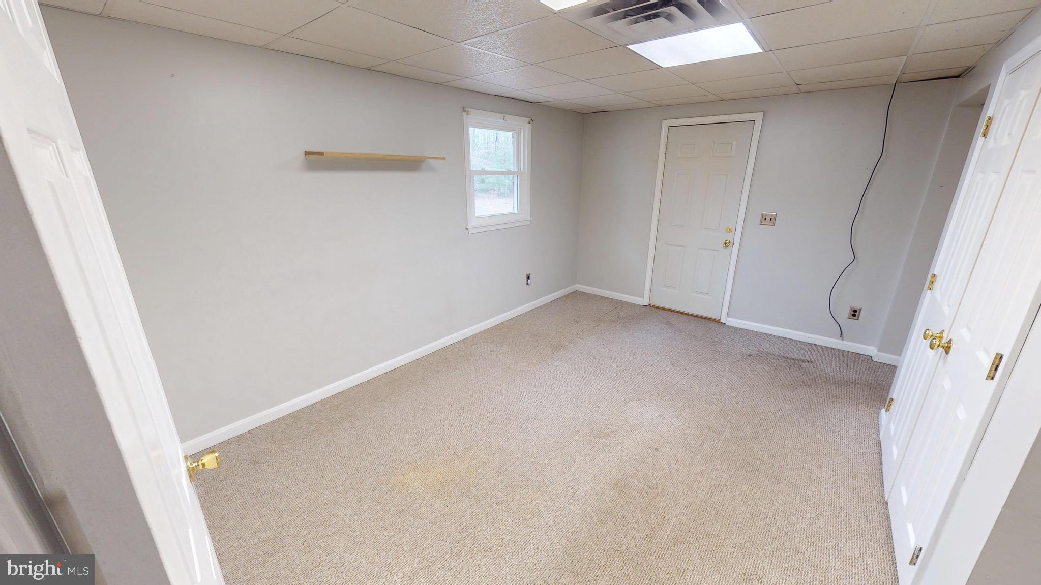 COUNTRY ROAD ESTATES - Residential