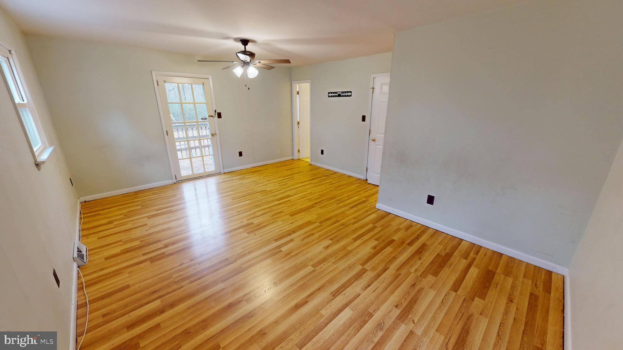 COUNTRY ROAD ESTATES - Residential