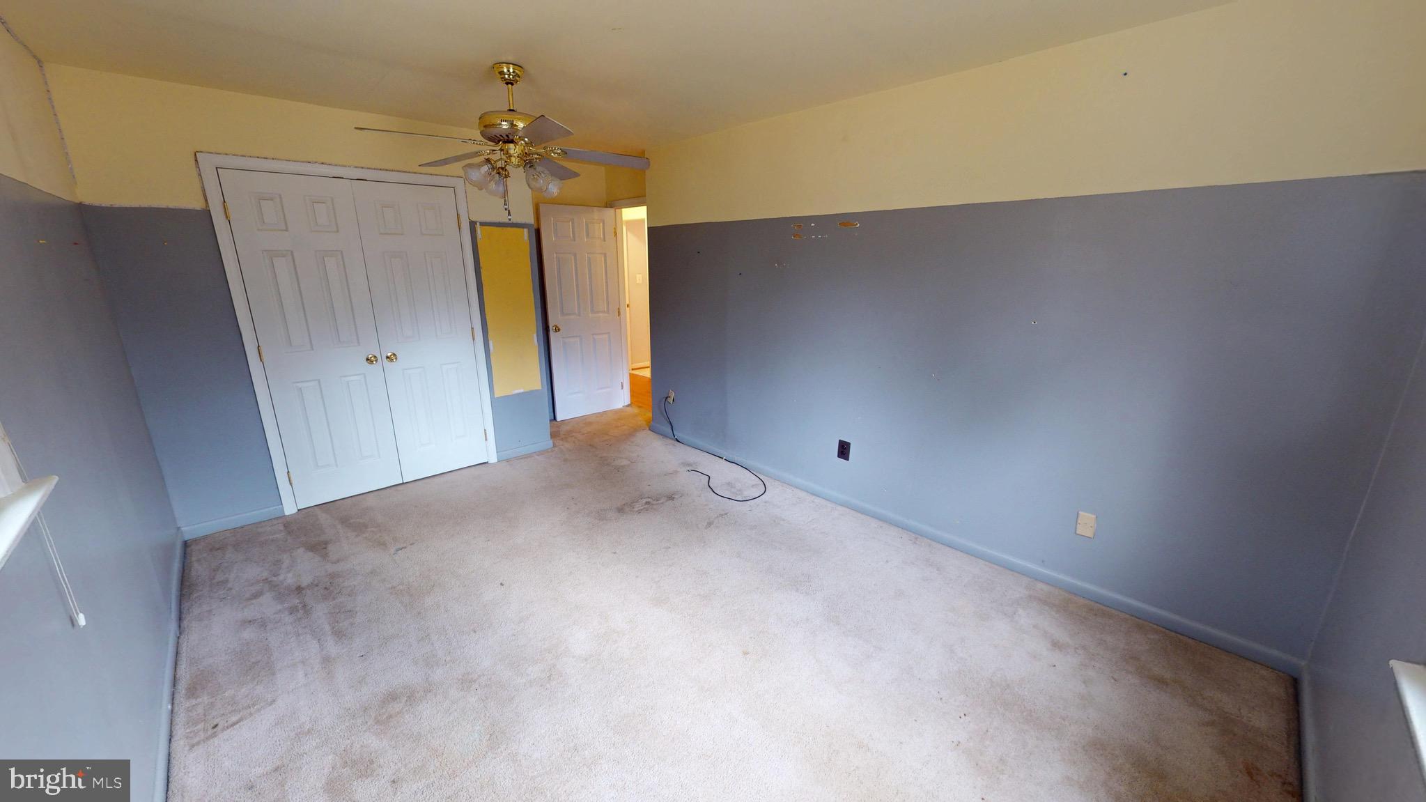 COUNTRY ROAD ESTATES - Residential