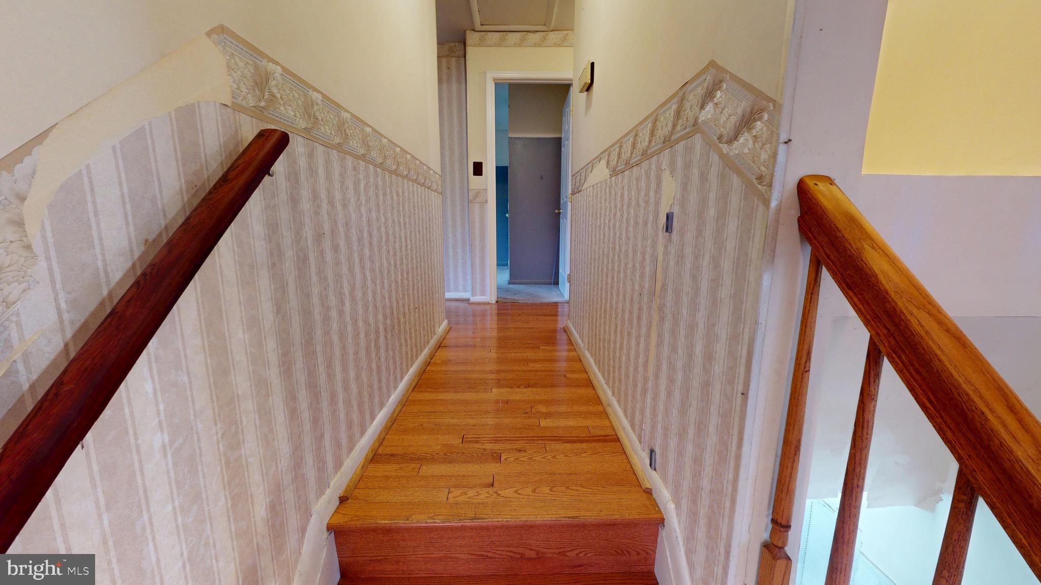 COUNTRY ROAD ESTATES - Residential