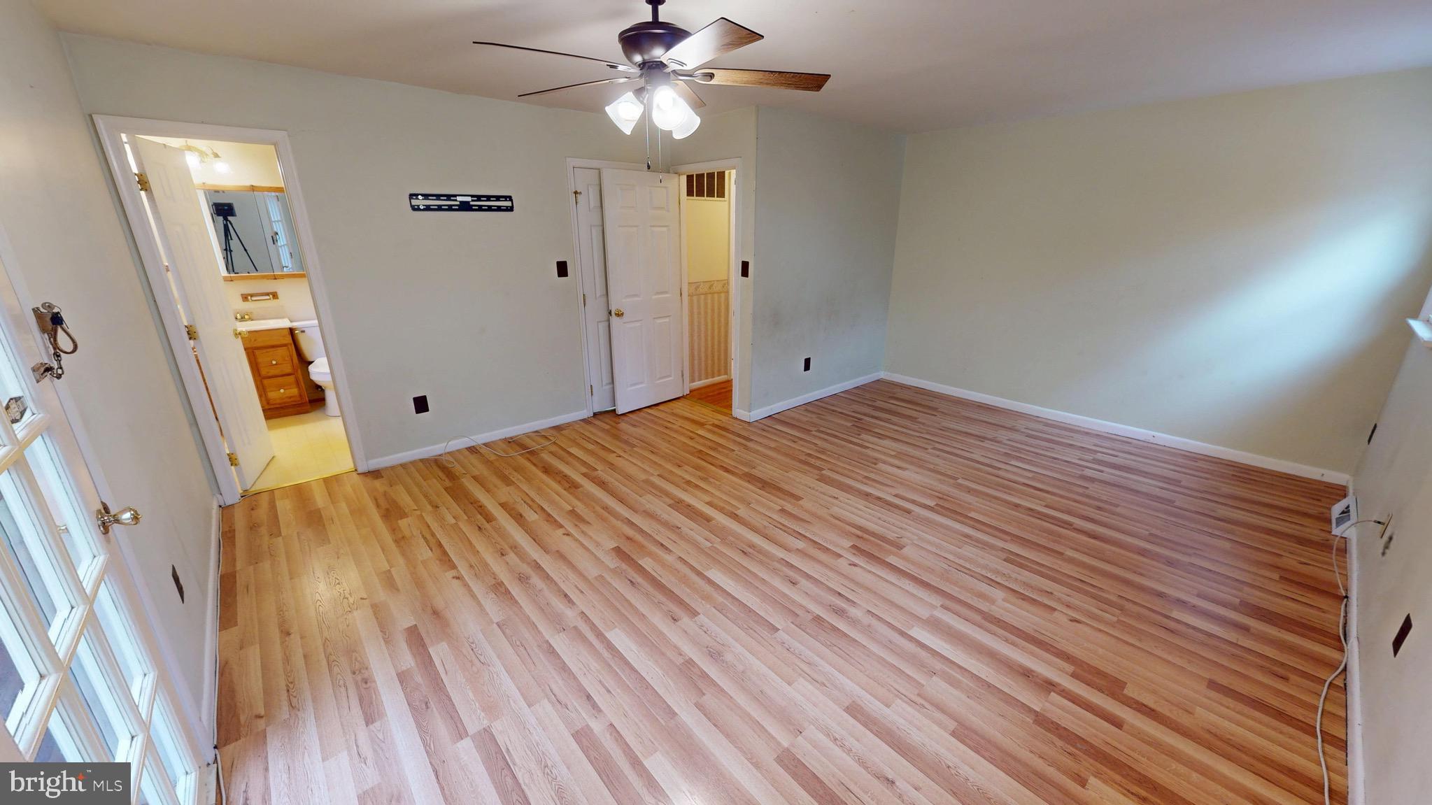 COUNTRY ROAD ESTATES - Residential