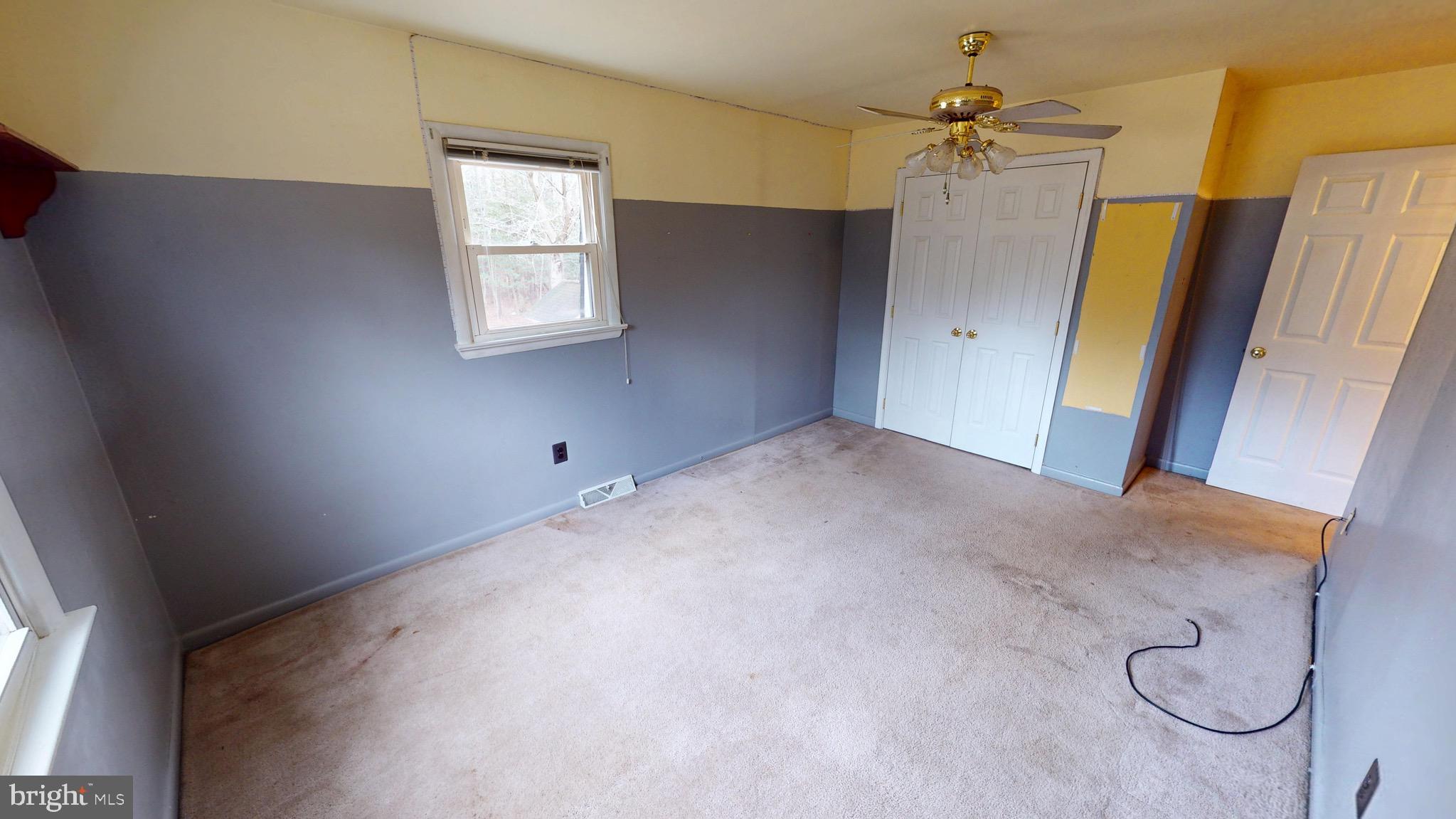 COUNTRY ROAD ESTATES - Residential