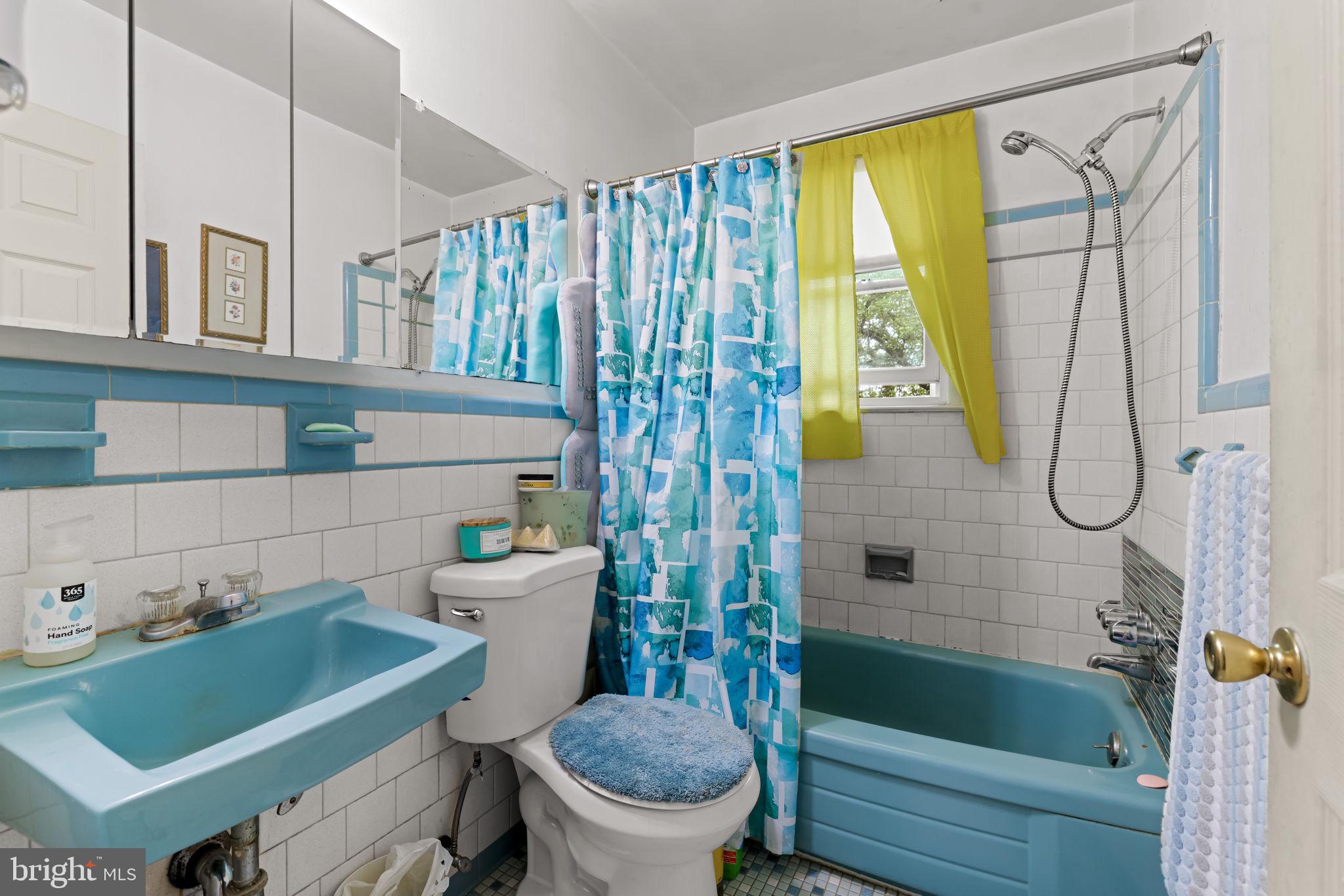 TOR-BRYAN ESTATES - Residential