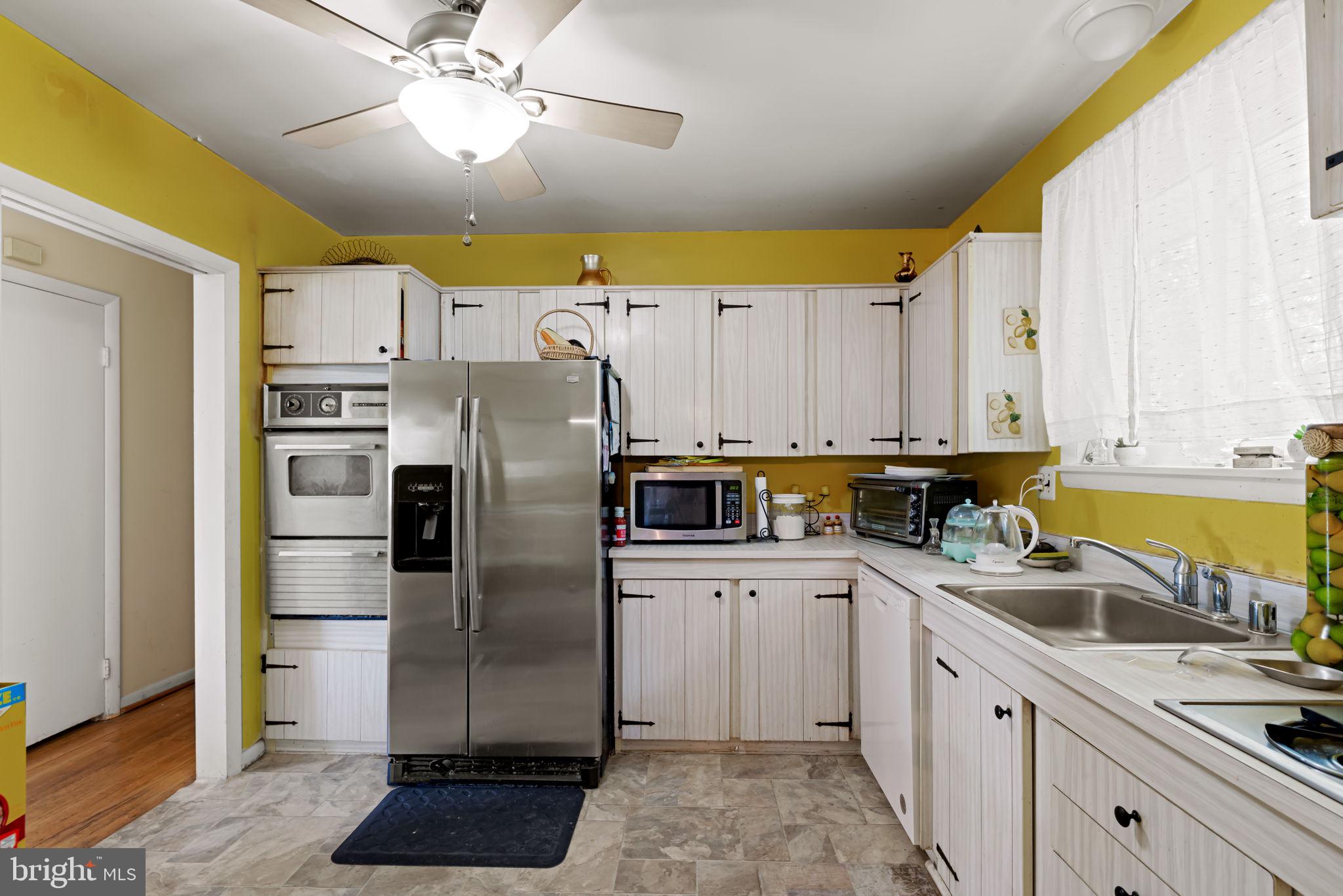 TOR-BRYAN ESTATES - Residential