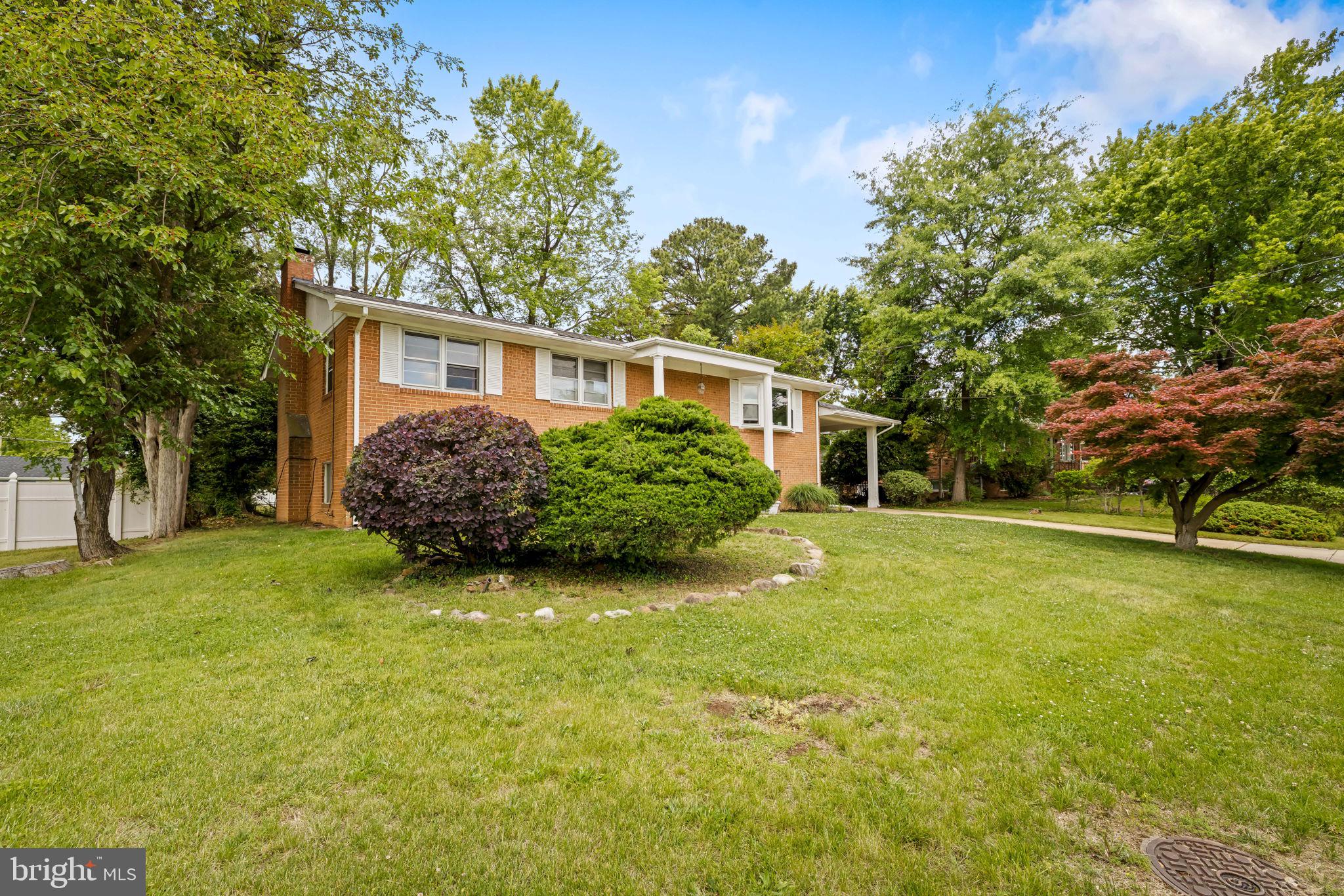 TOR-BRYAN ESTATES - Residential