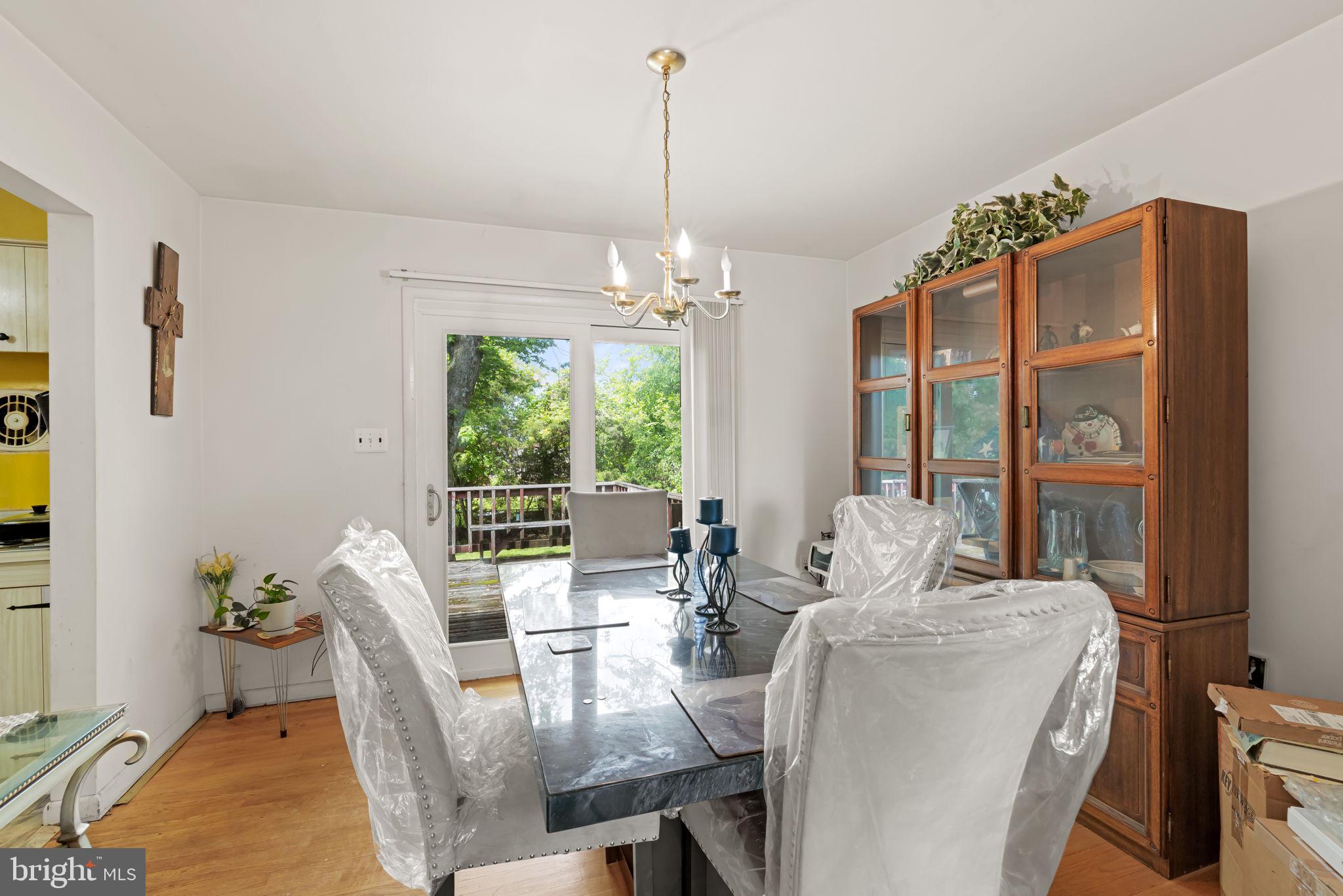 TOR-BRYAN ESTATES - Residential