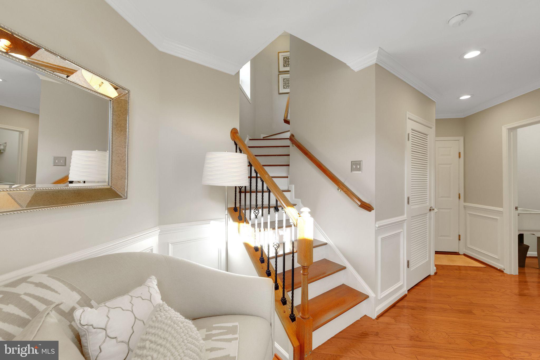 NORTHRIDGE VILLAGE - Residential