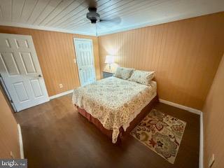 WOODS AT TALYOR LAKE - Residential