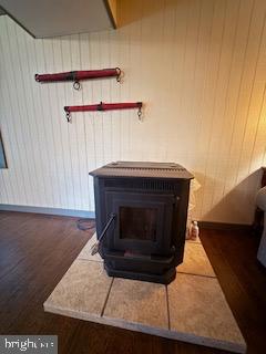 WOODS AT TALYOR LAKE - Residential