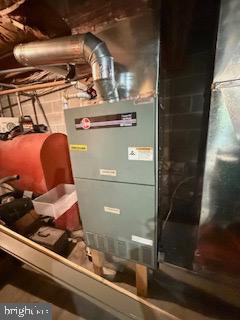 WOODS AT TALYOR LAKE - Residential