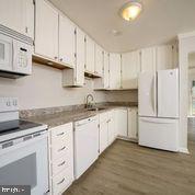 SPRINGBROOK - Residential