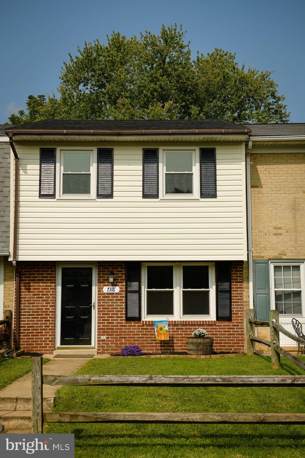 SPRINGBROOK - Residential