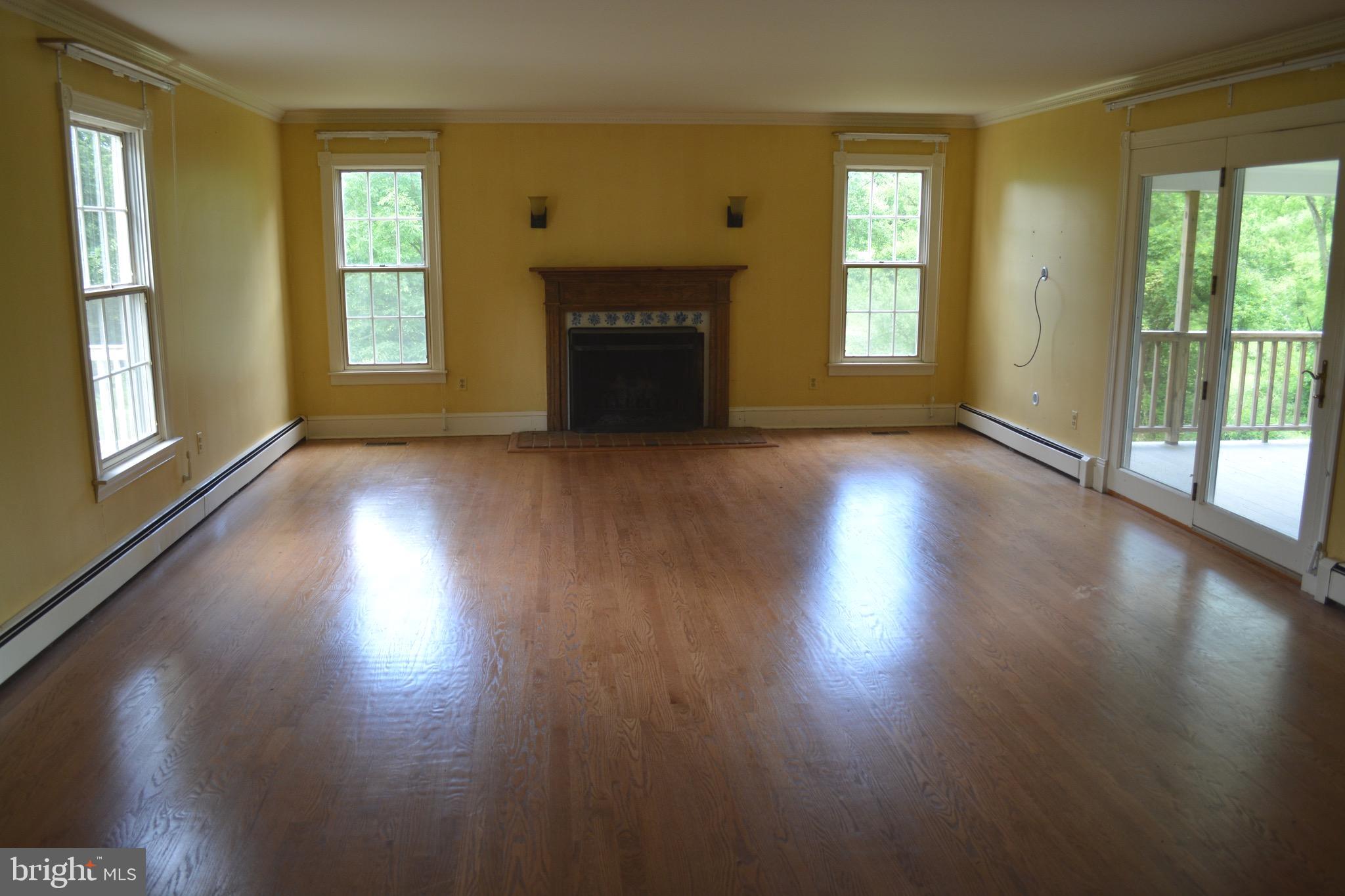 MONKTON - Residential Lease