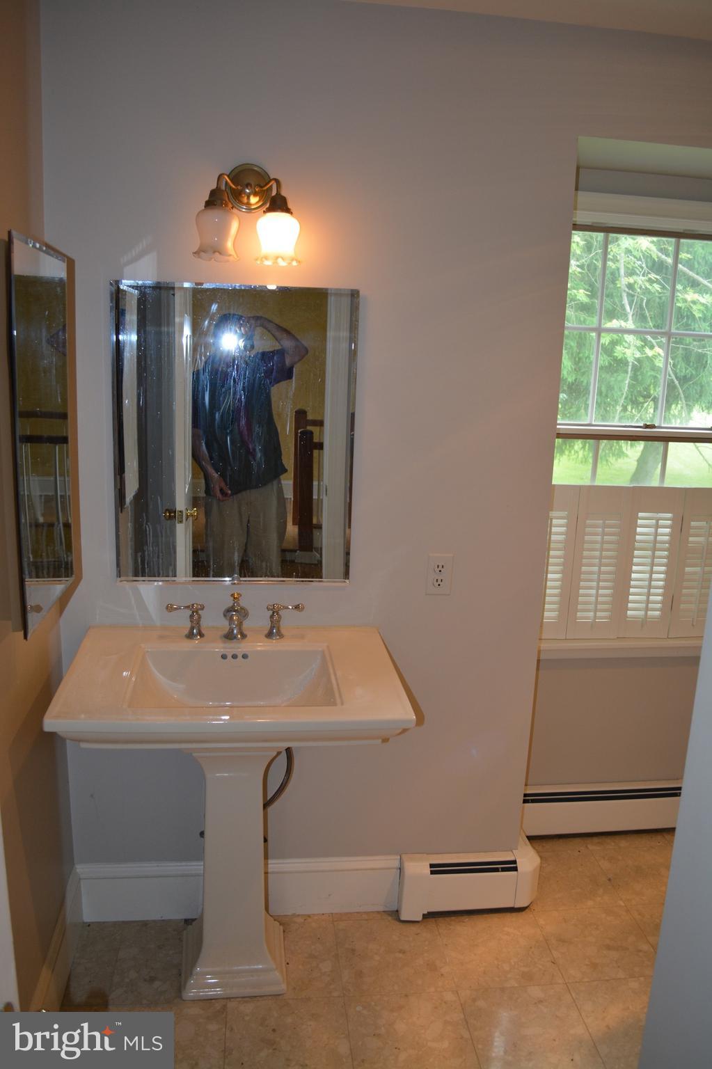 MONKTON - Residential Lease