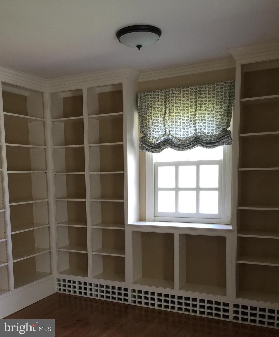 MONKTON - Residential Lease