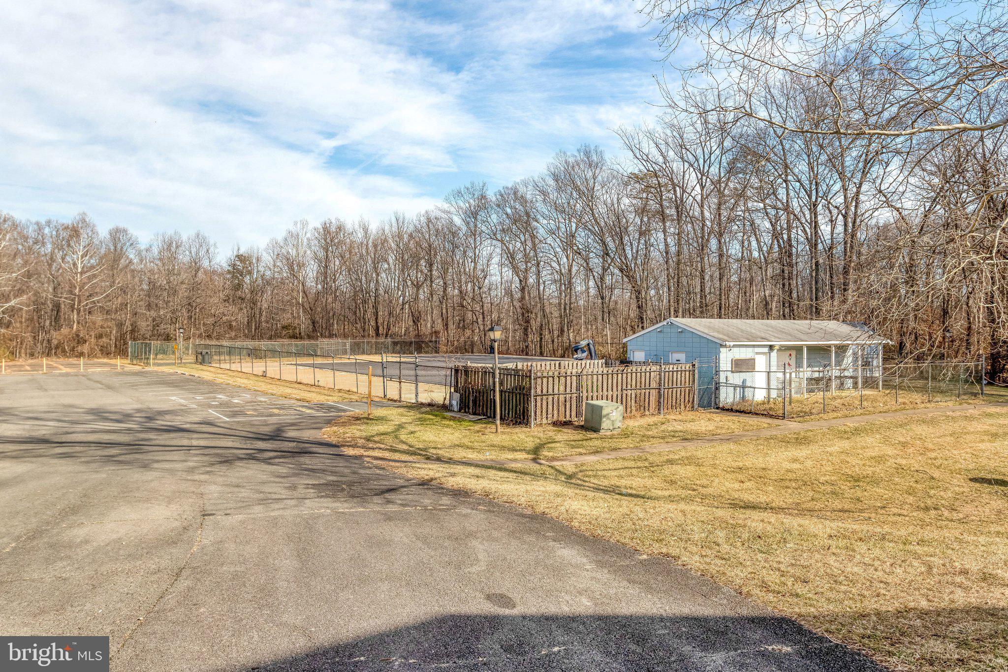 WILLIAMSTOWN - Residential