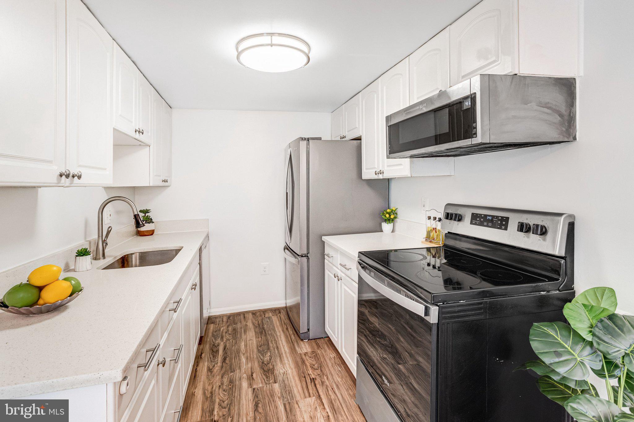 WILLIAMSTOWN - Residential