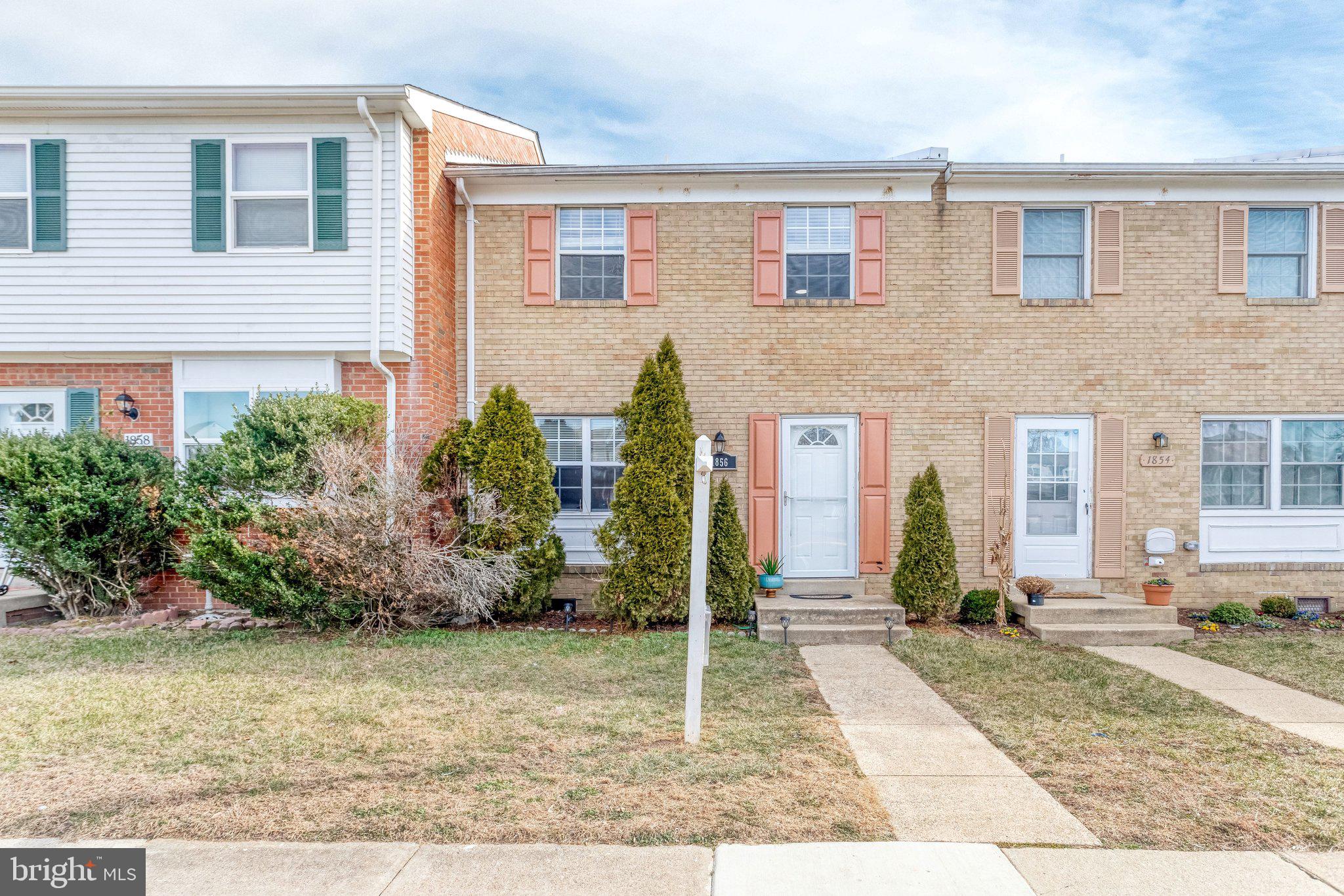 WILLIAMSTOWN - Residential