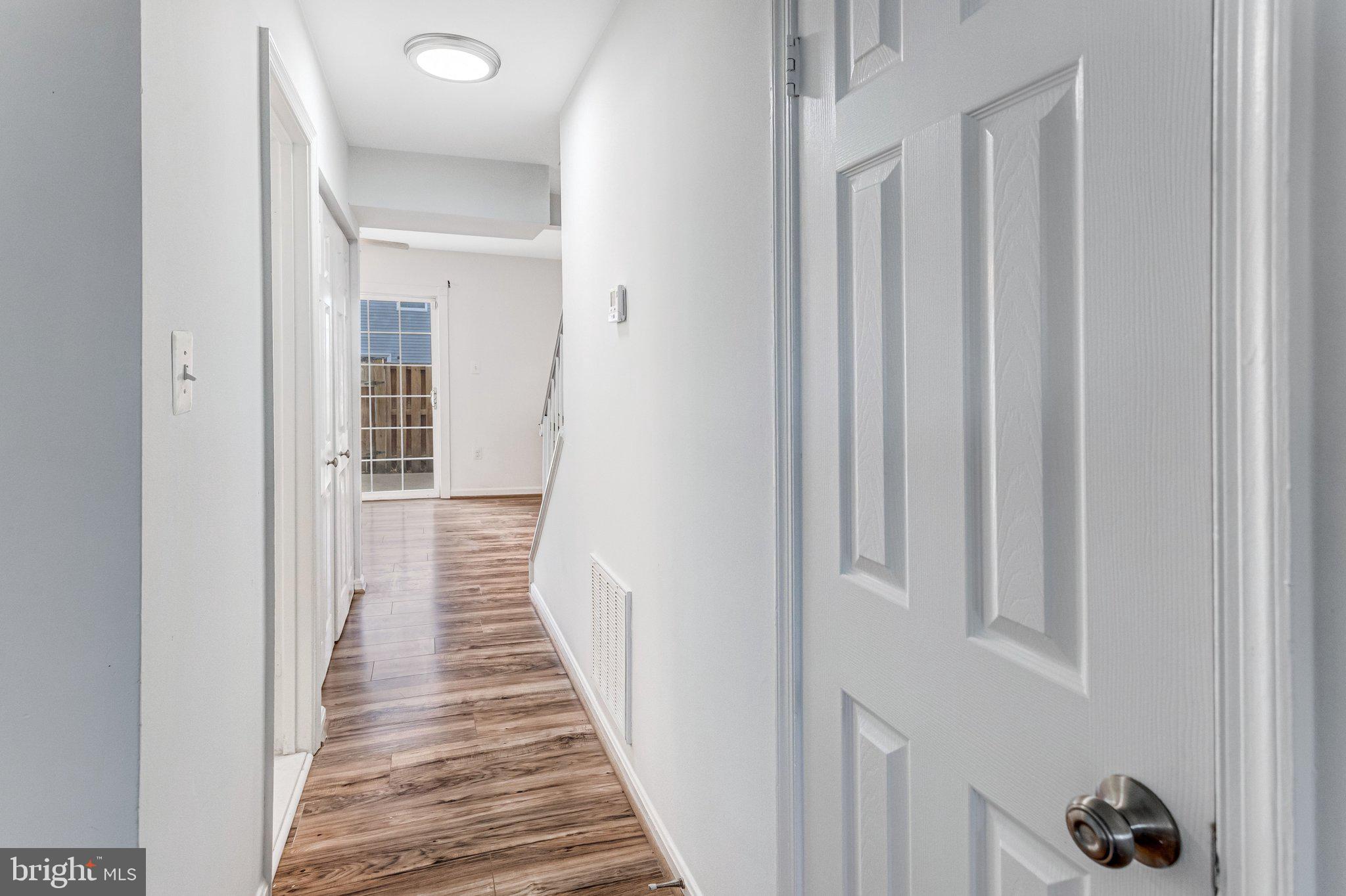 WILLIAMSTOWN - Residential