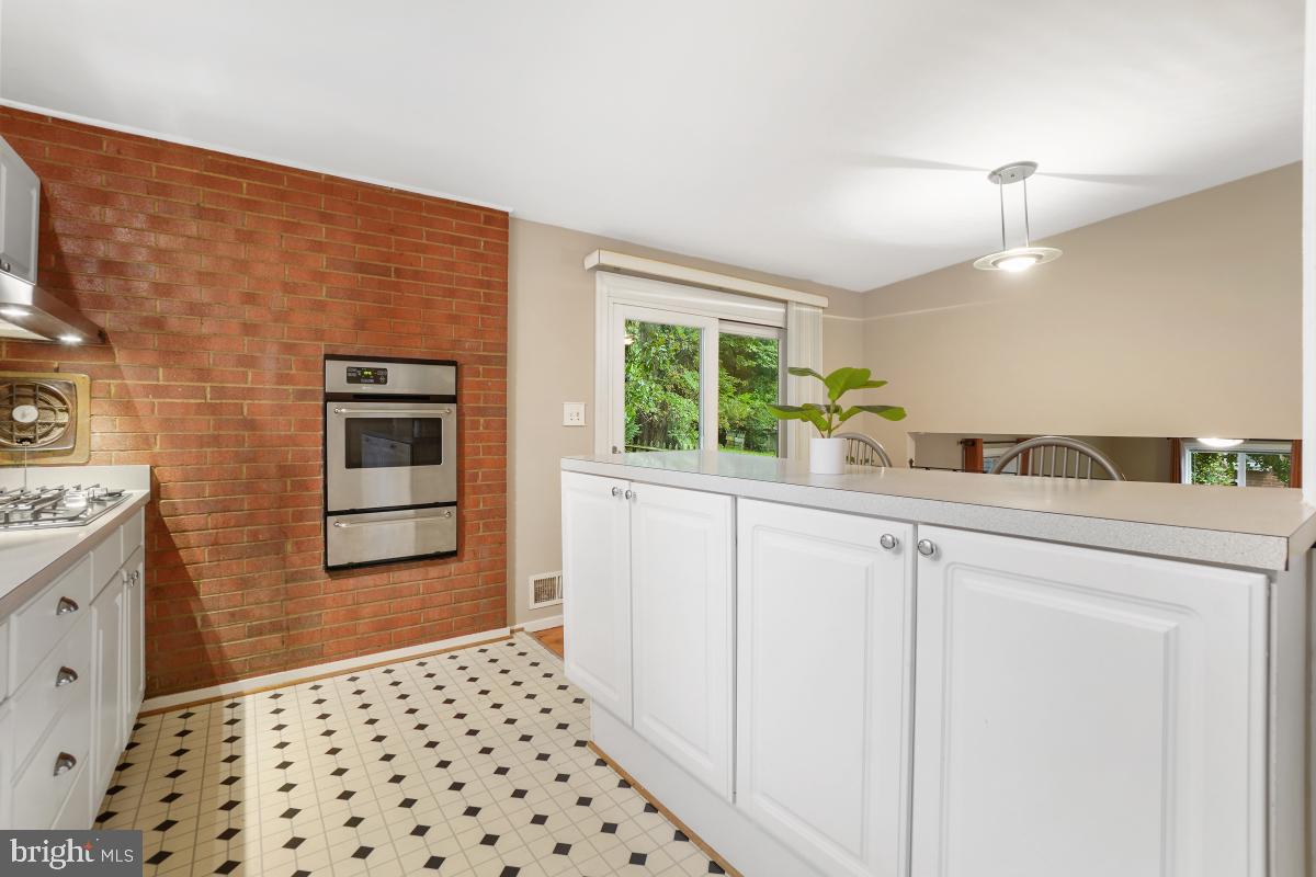 TWINBROOK FOREST - Residential