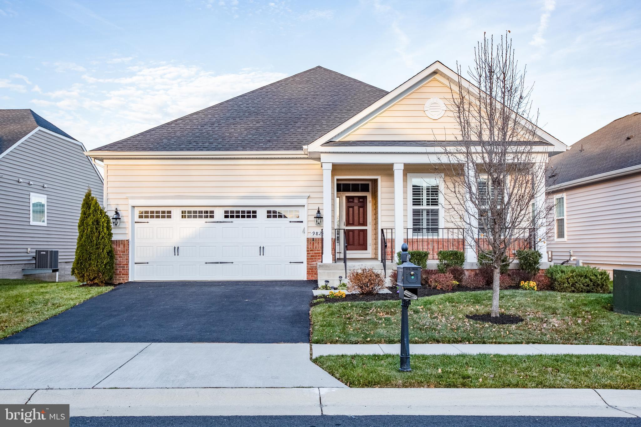 VIRGINIA HERITAGE AT LEE'S PARK - Residential