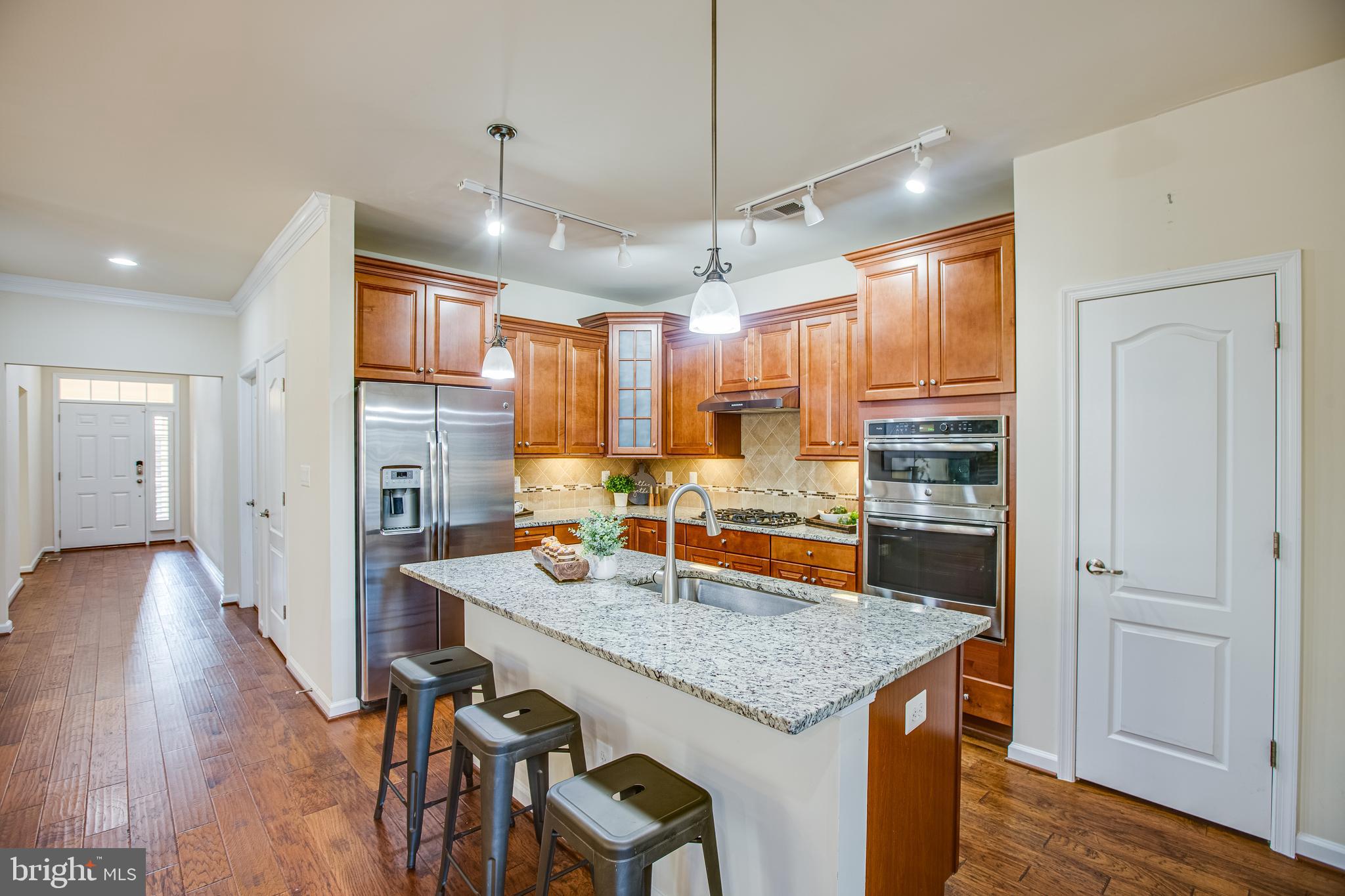 VIRGINIA HERITAGE AT LEE'S PARK - Residential