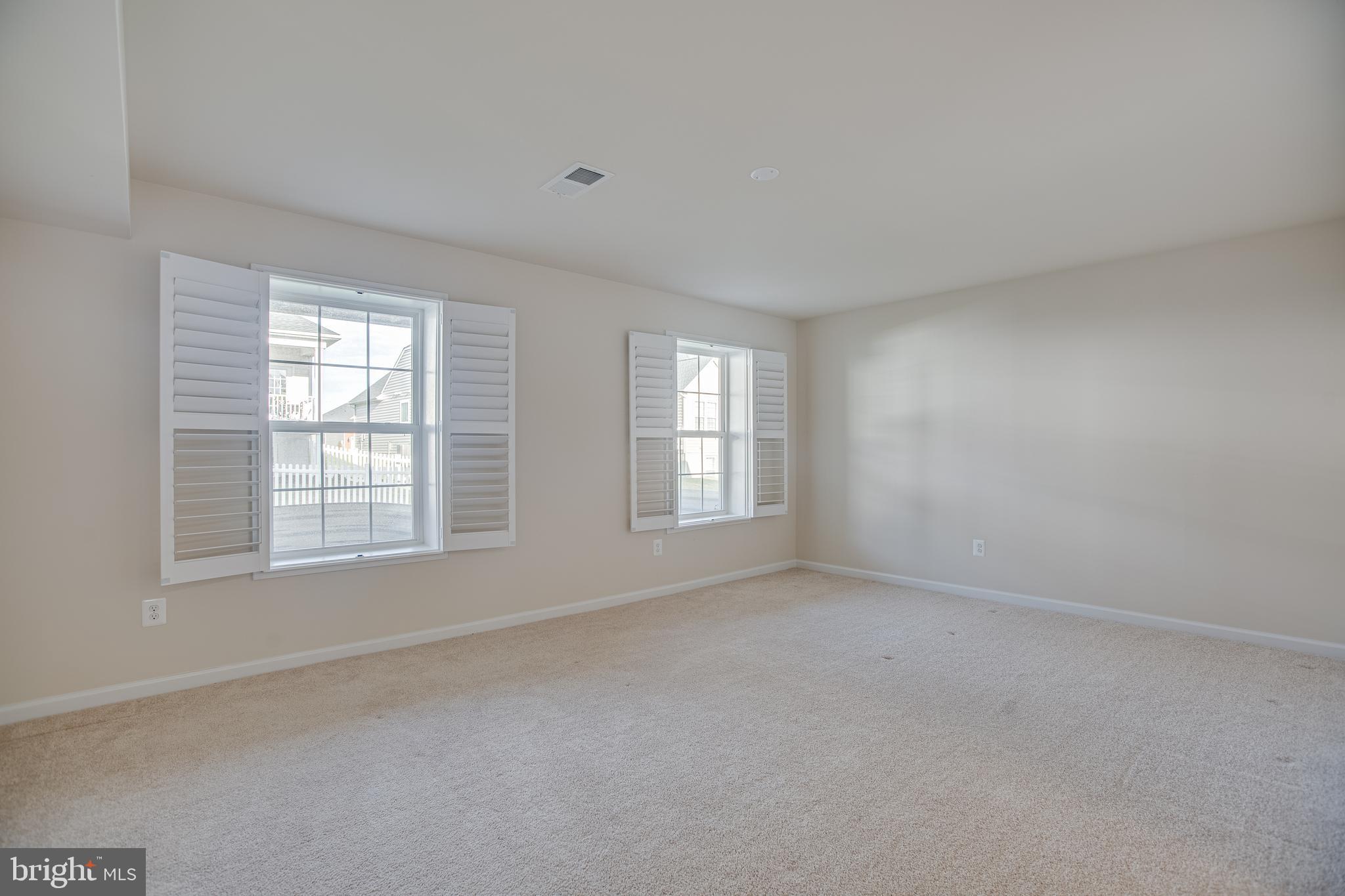 VIRGINIA HERITAGE AT LEE'S PARK - Residential