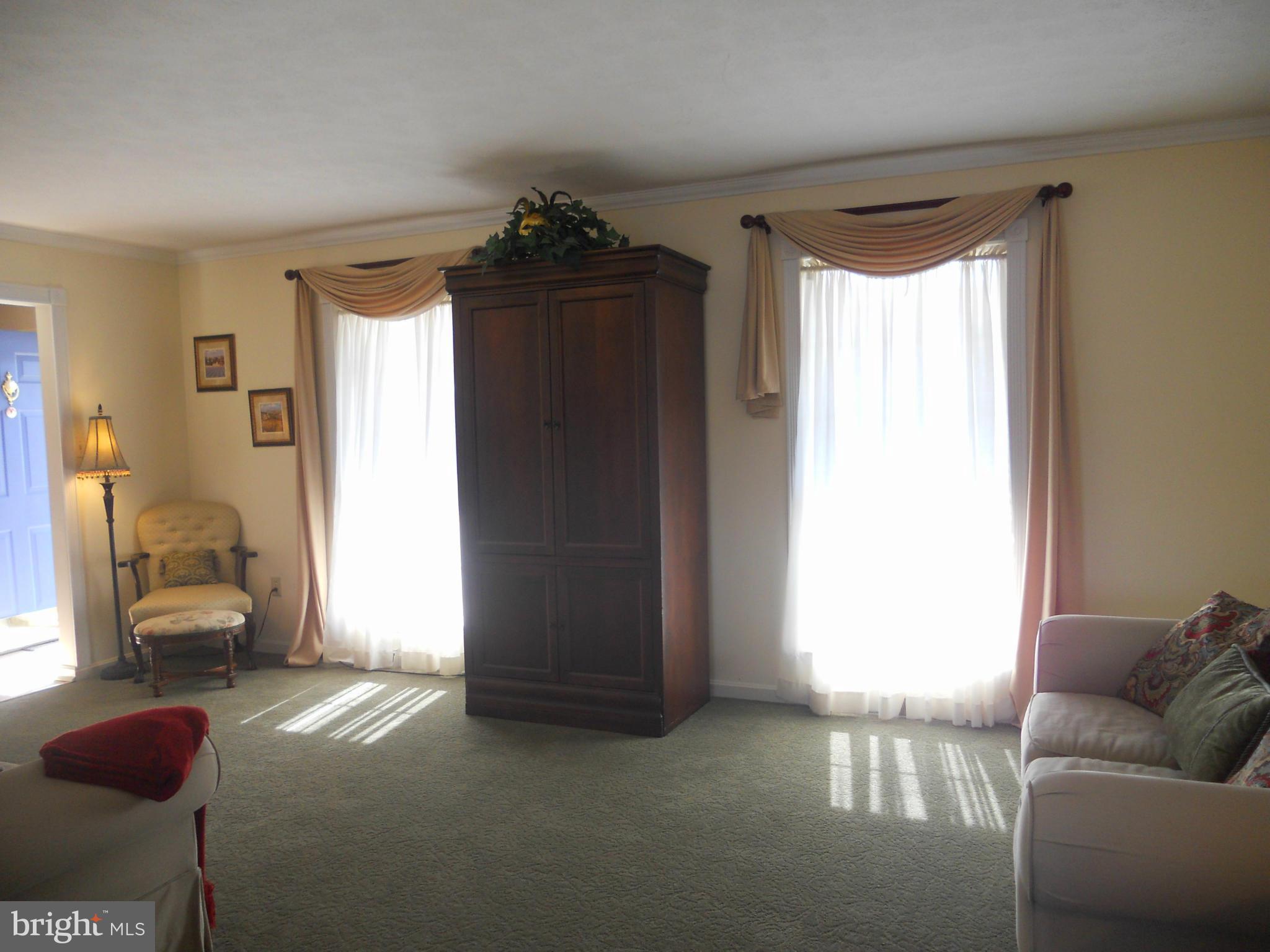 ROBERTS FIELD - Residential