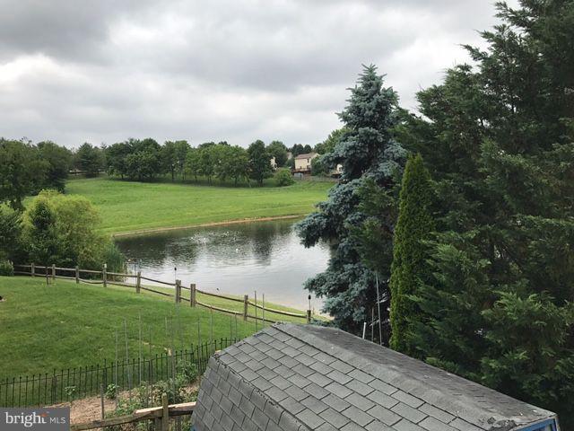 ROBERTS FIELD - Residential