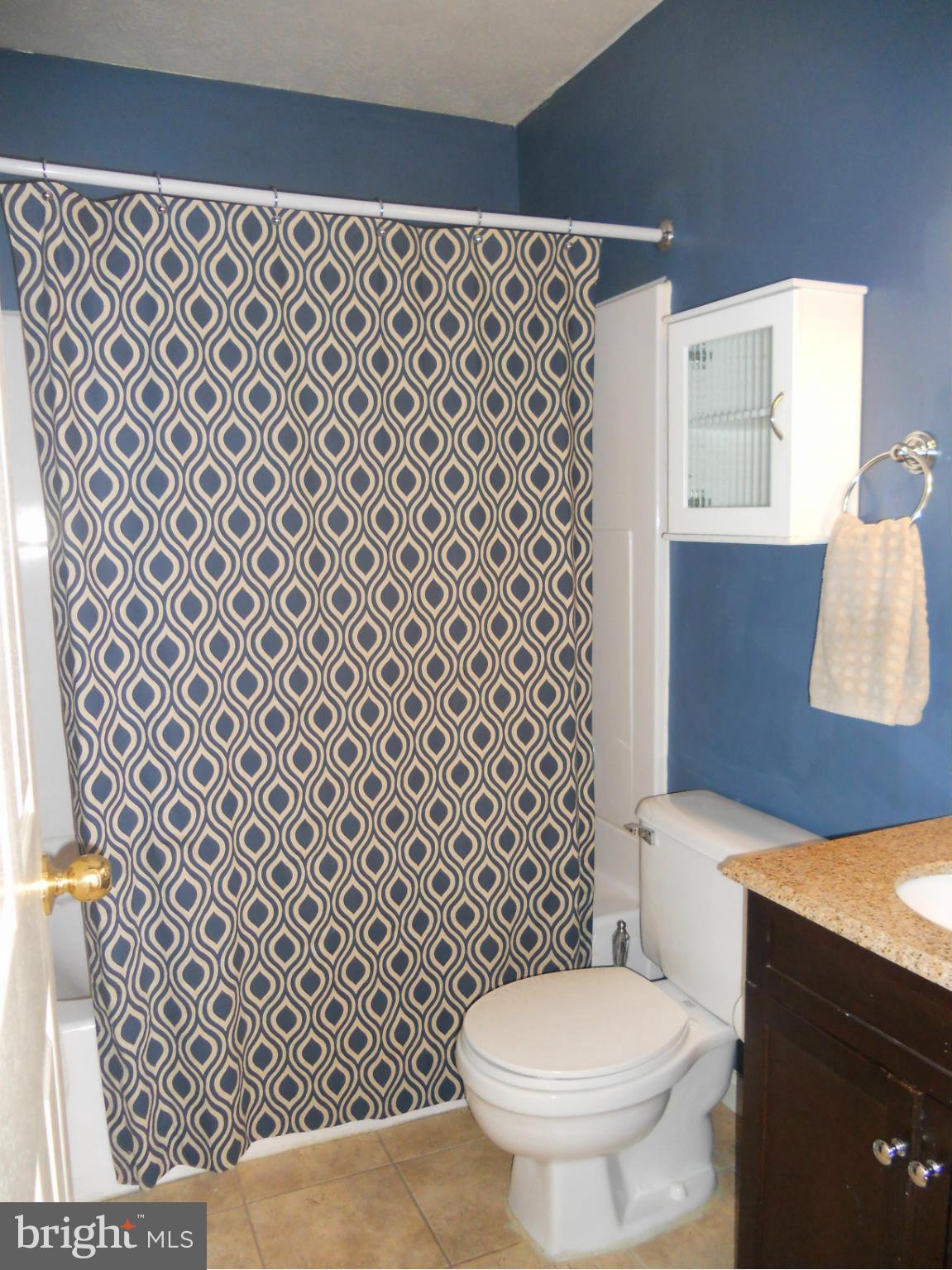 ROBERTS FIELD - Residential