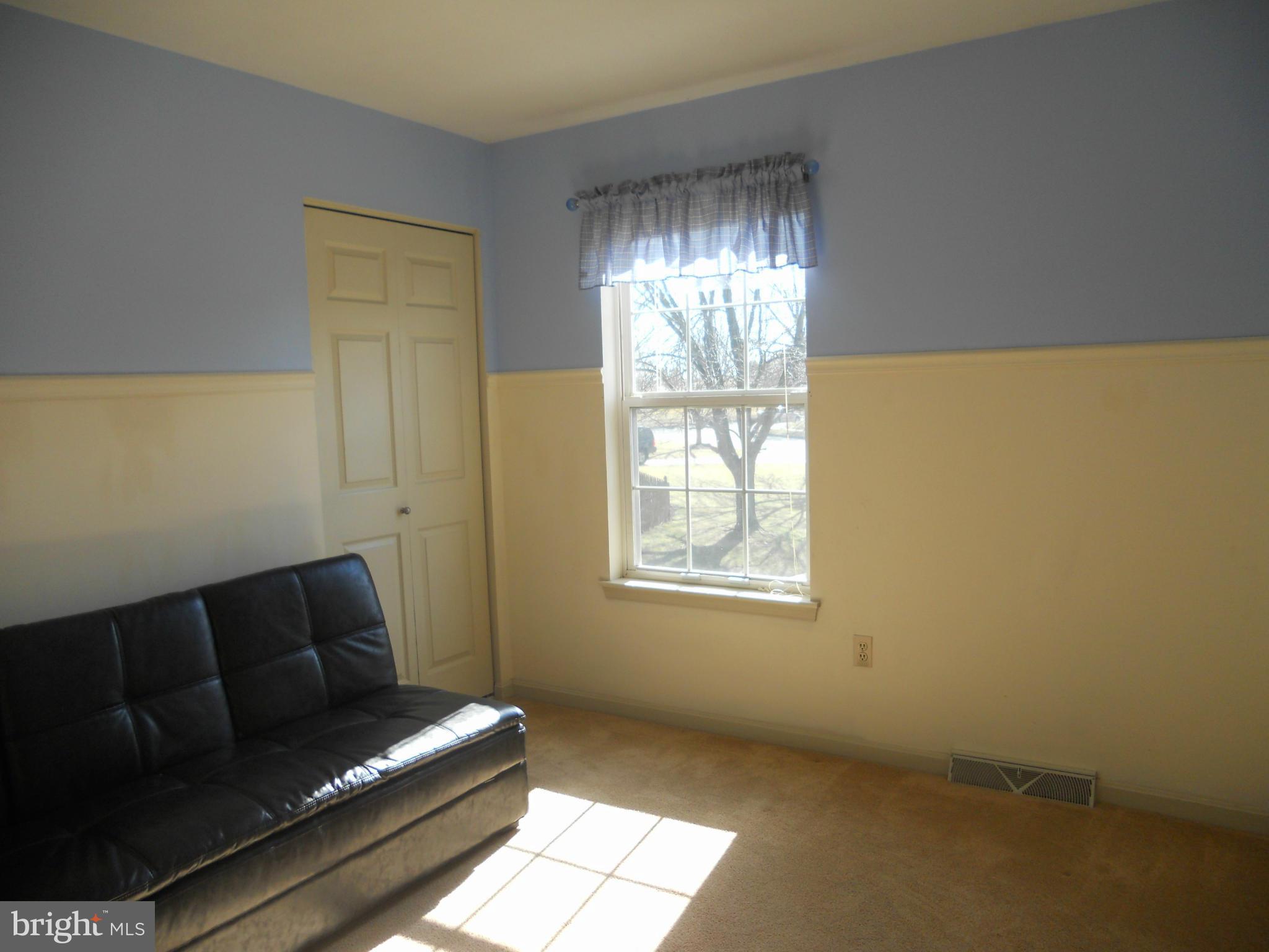 ROBERTS FIELD - Residential