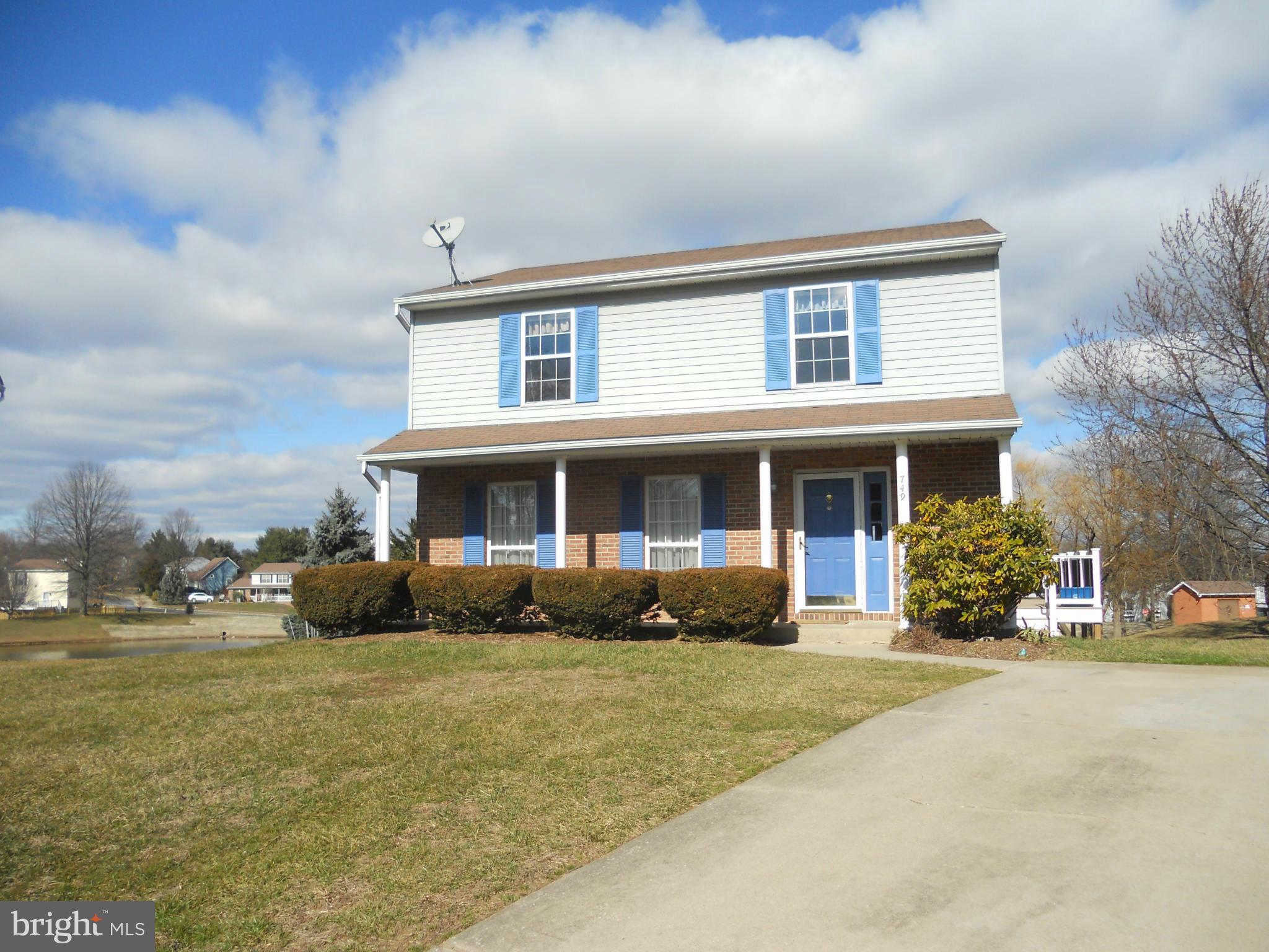 ROBERTS FIELD - Residential