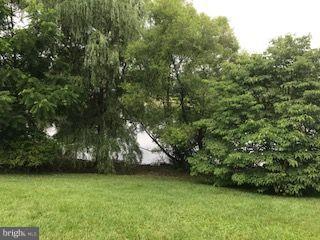 ROBERTS FIELD - Residential