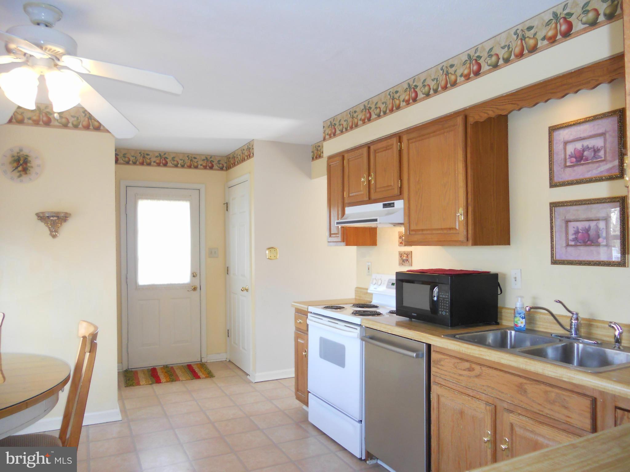 ROBERTS FIELD - Residential