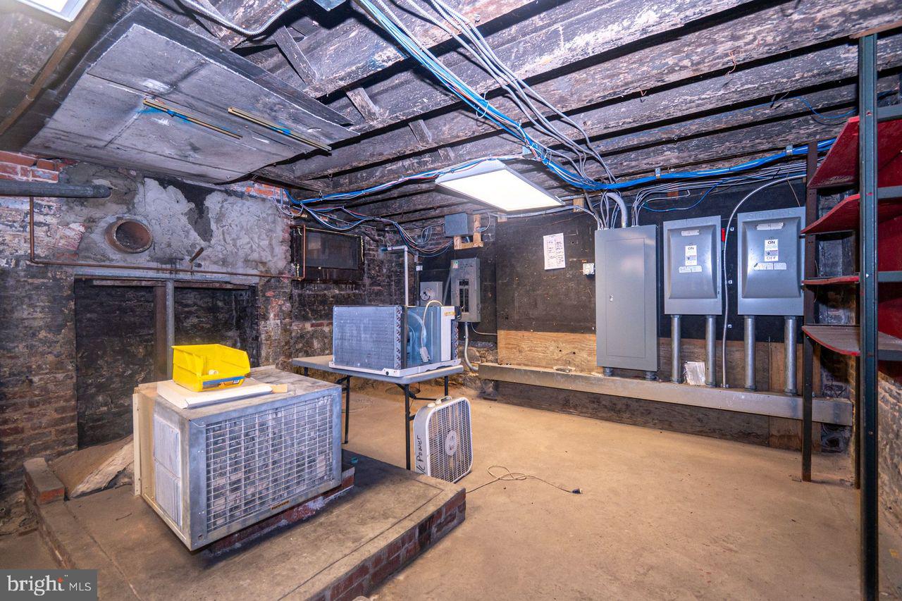 HARLEM PARK - Commercial Sale