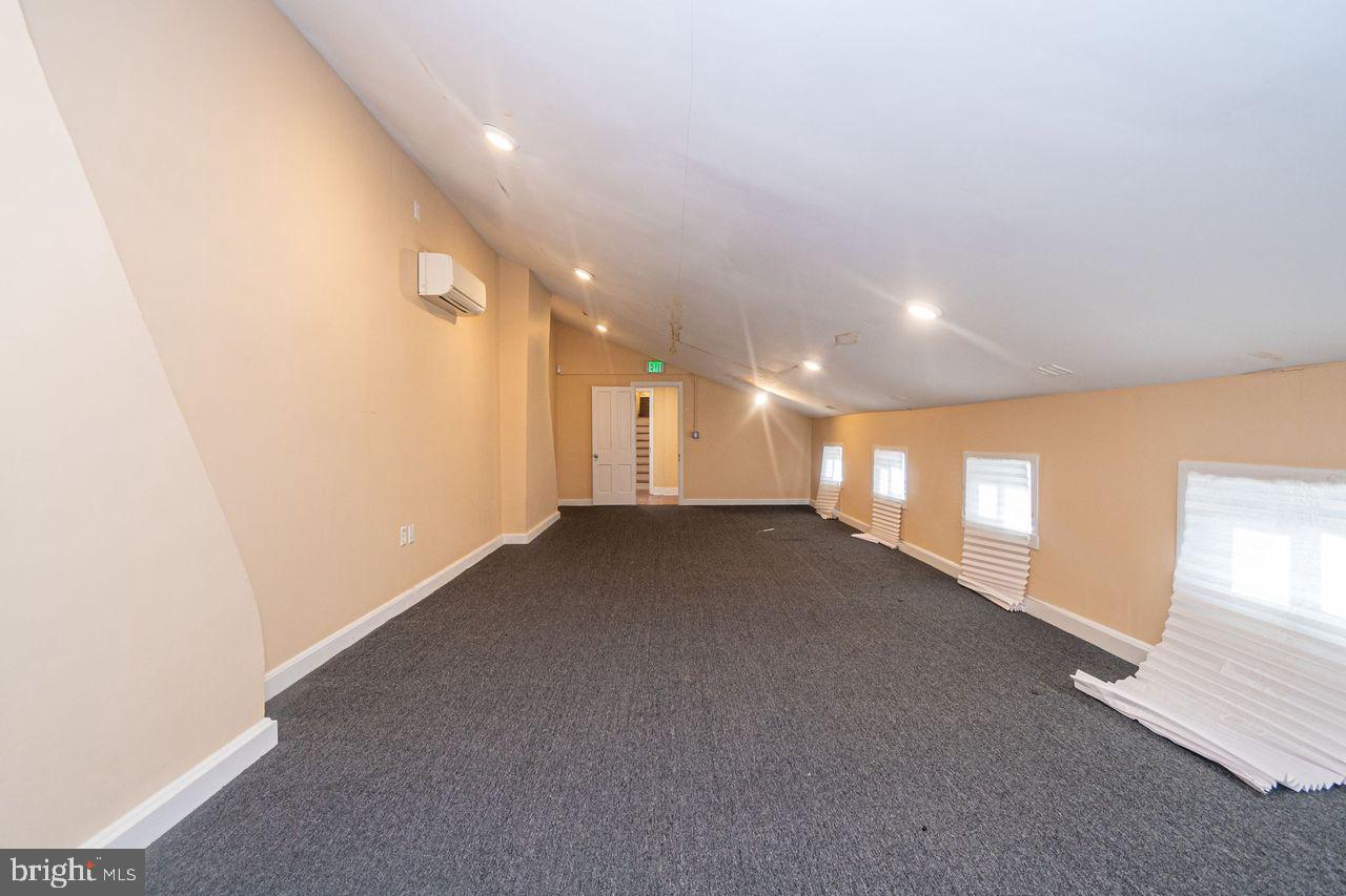 HARLEM PARK - Commercial Sale