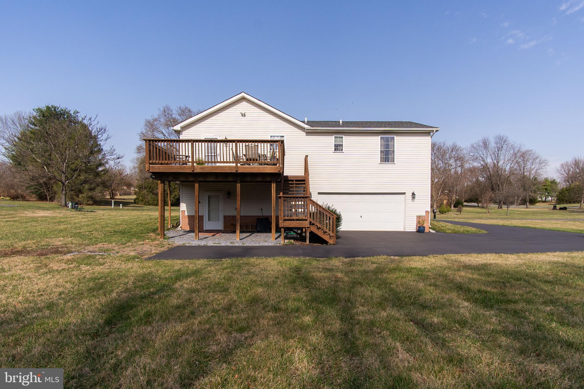 LA-VI ESTATES - Residential