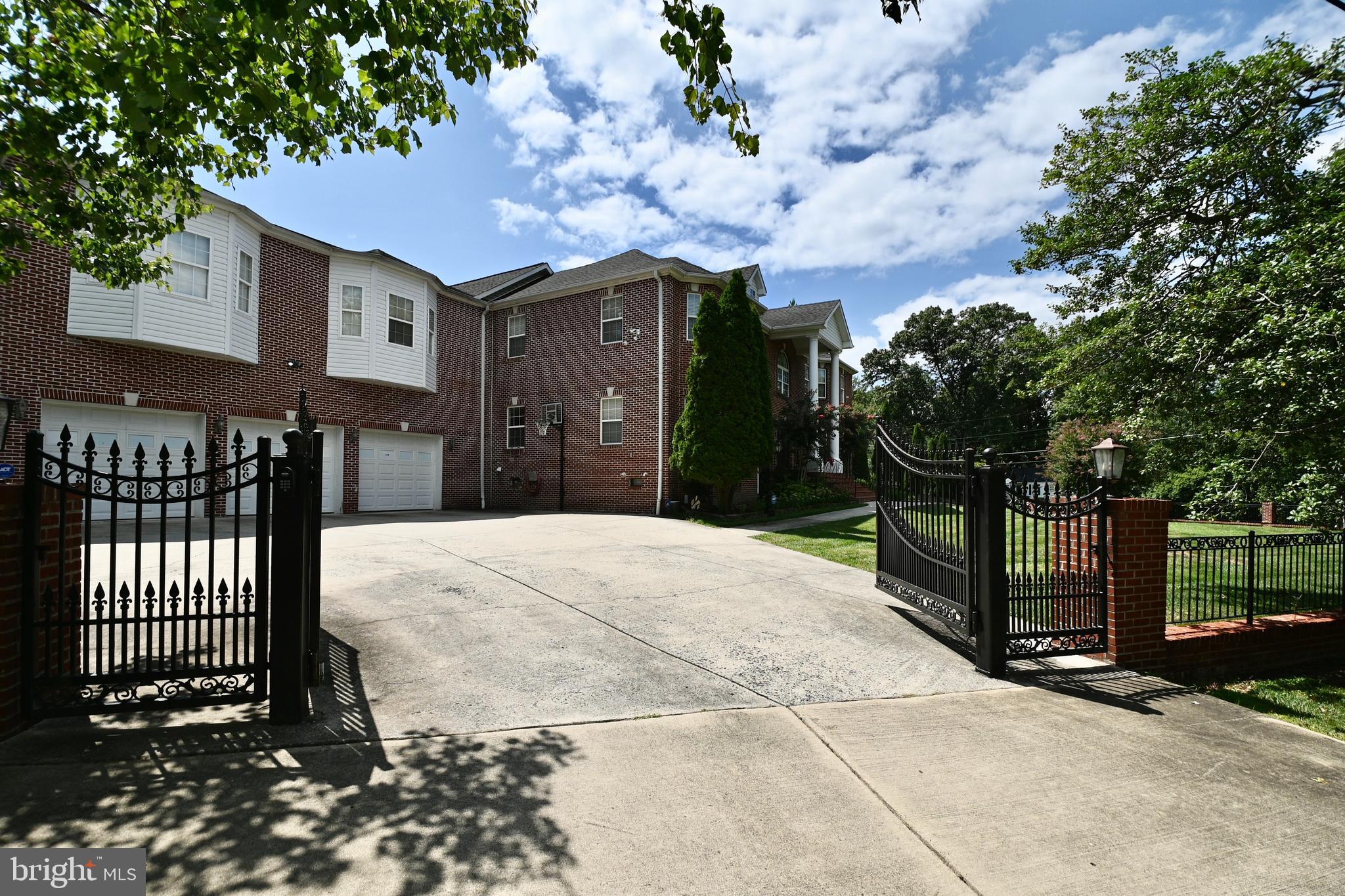 7801 RIDGEWOOD DRIVE