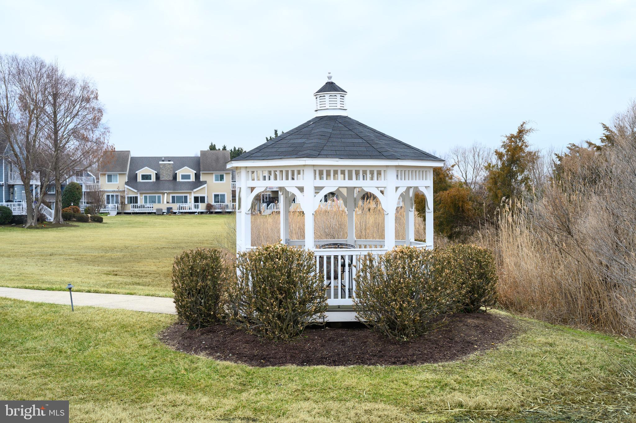 BAYVIEW AT KENT NARROWS - Residential