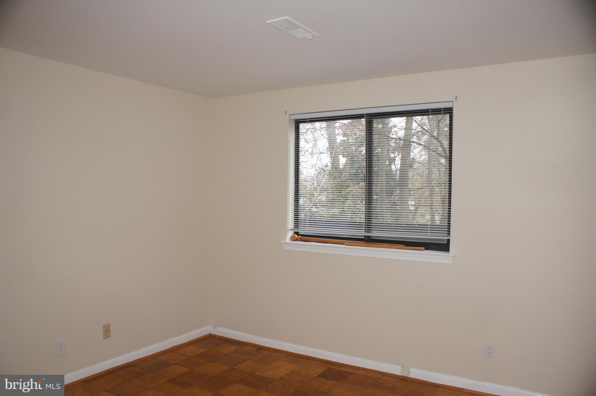 SEVERN HOUSE - Residential Lease