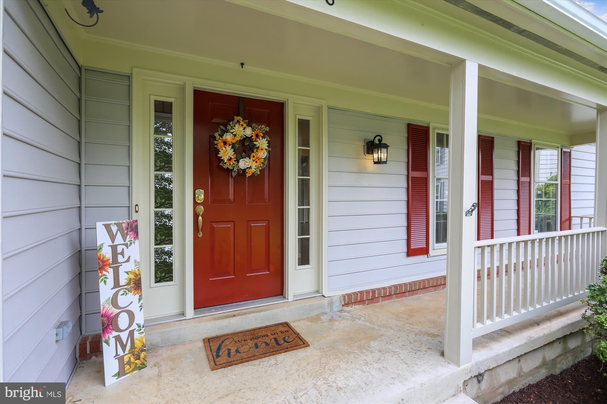 THE DOWNS - MONTG VILL - Residential