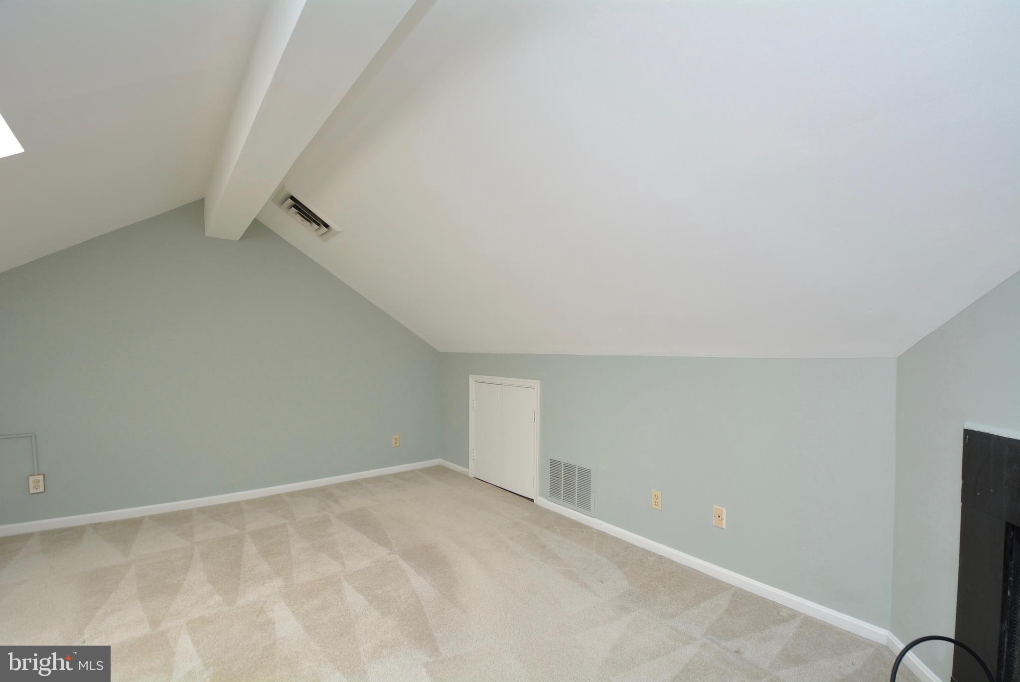 HARBOR TERRACE - Residential