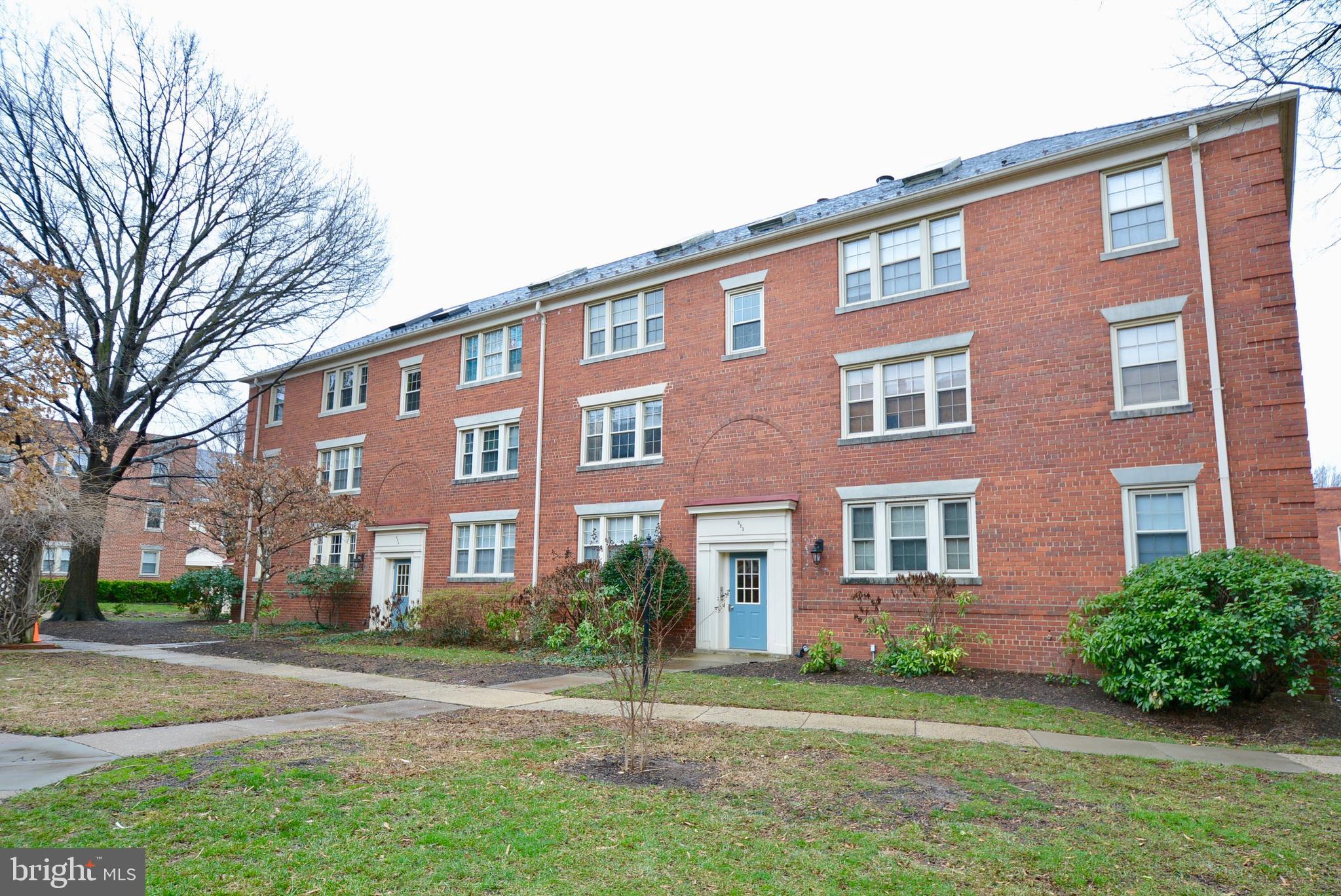 HARBOR TERRACE - Residential