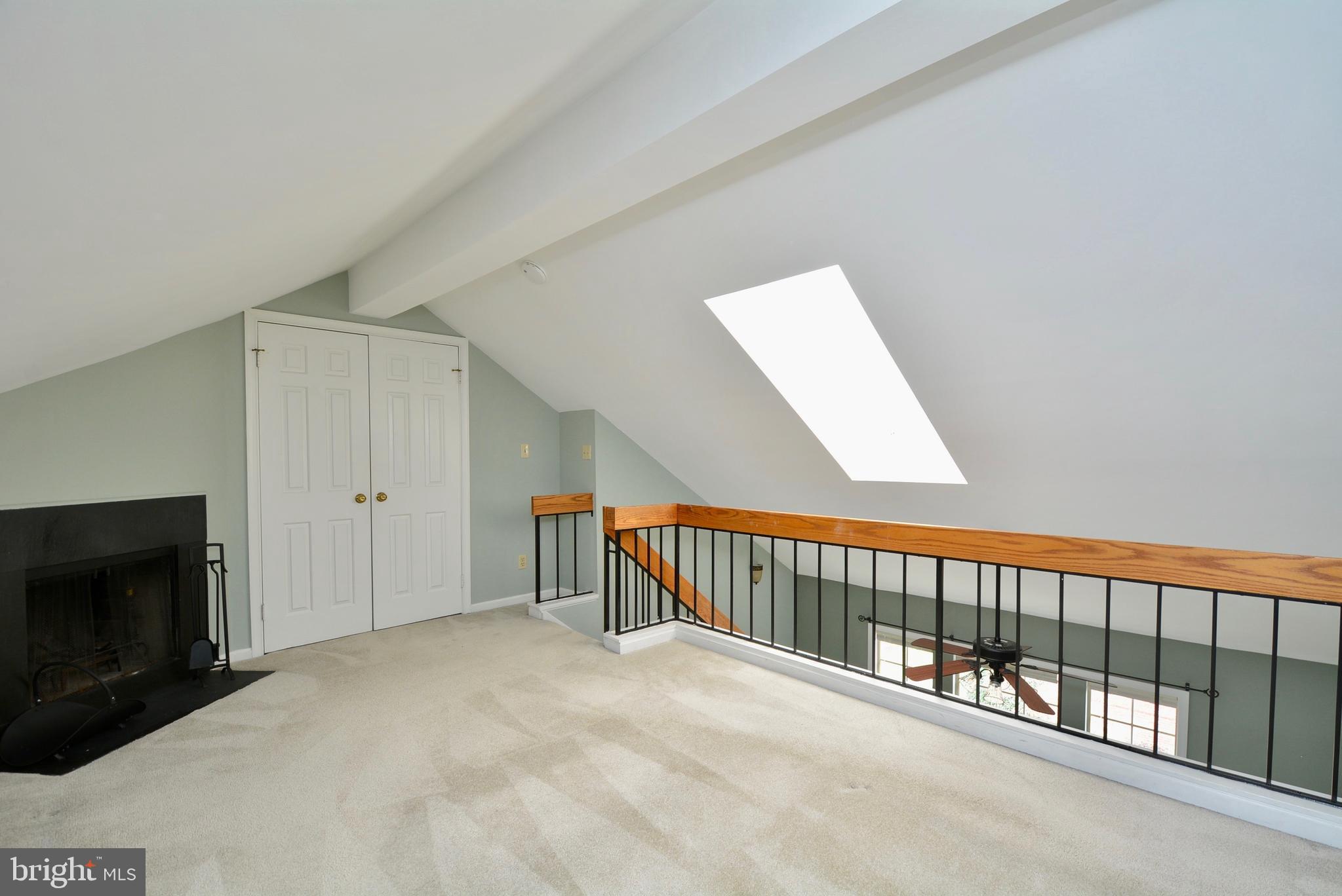 HARBOR TERRACE - Residential