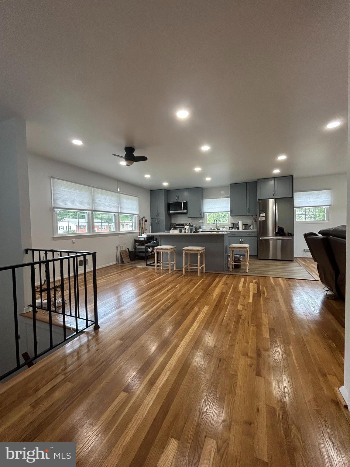 6013 LARKSPUR DRIVE