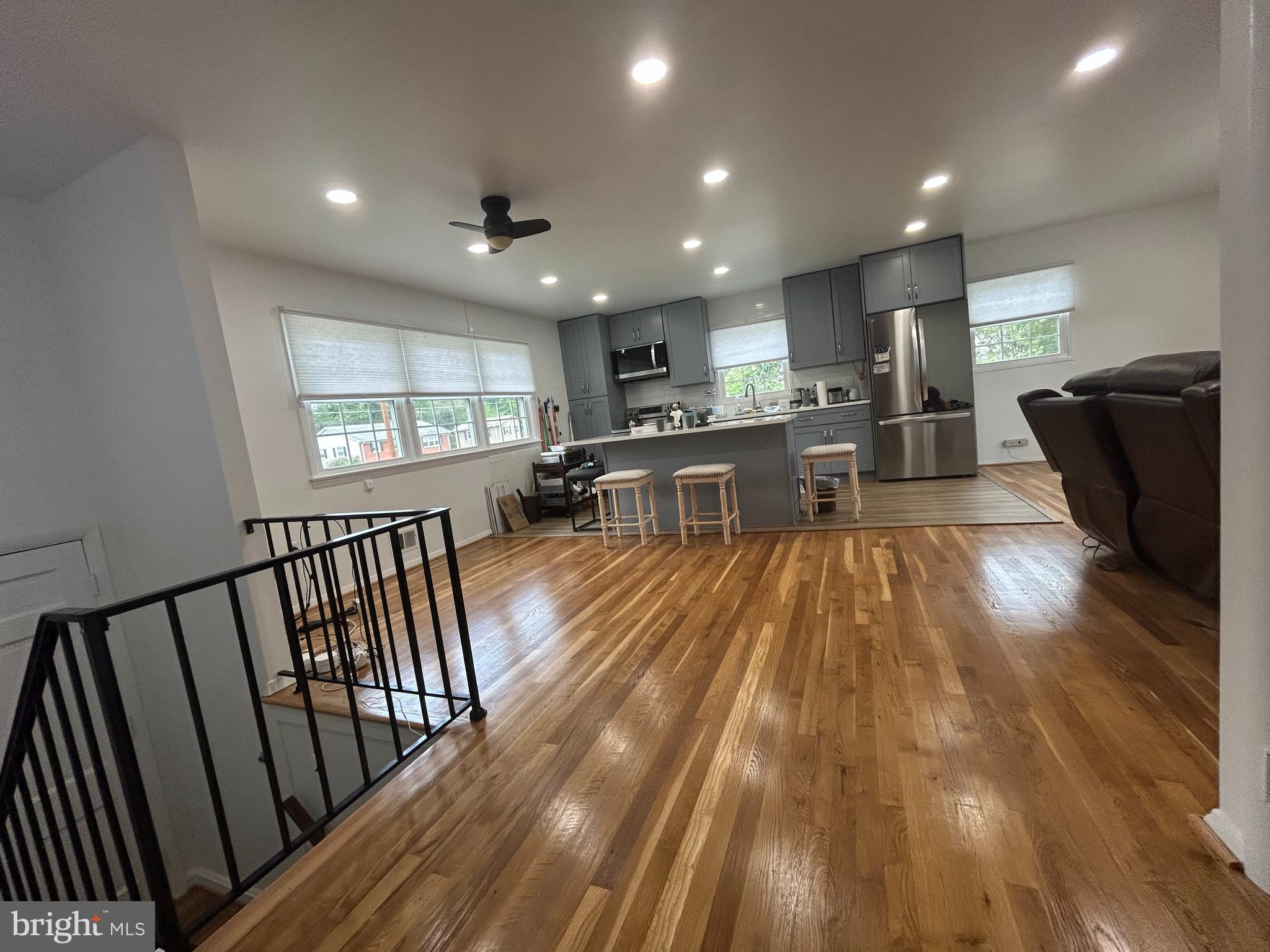 6013 LARKSPUR DRIVE