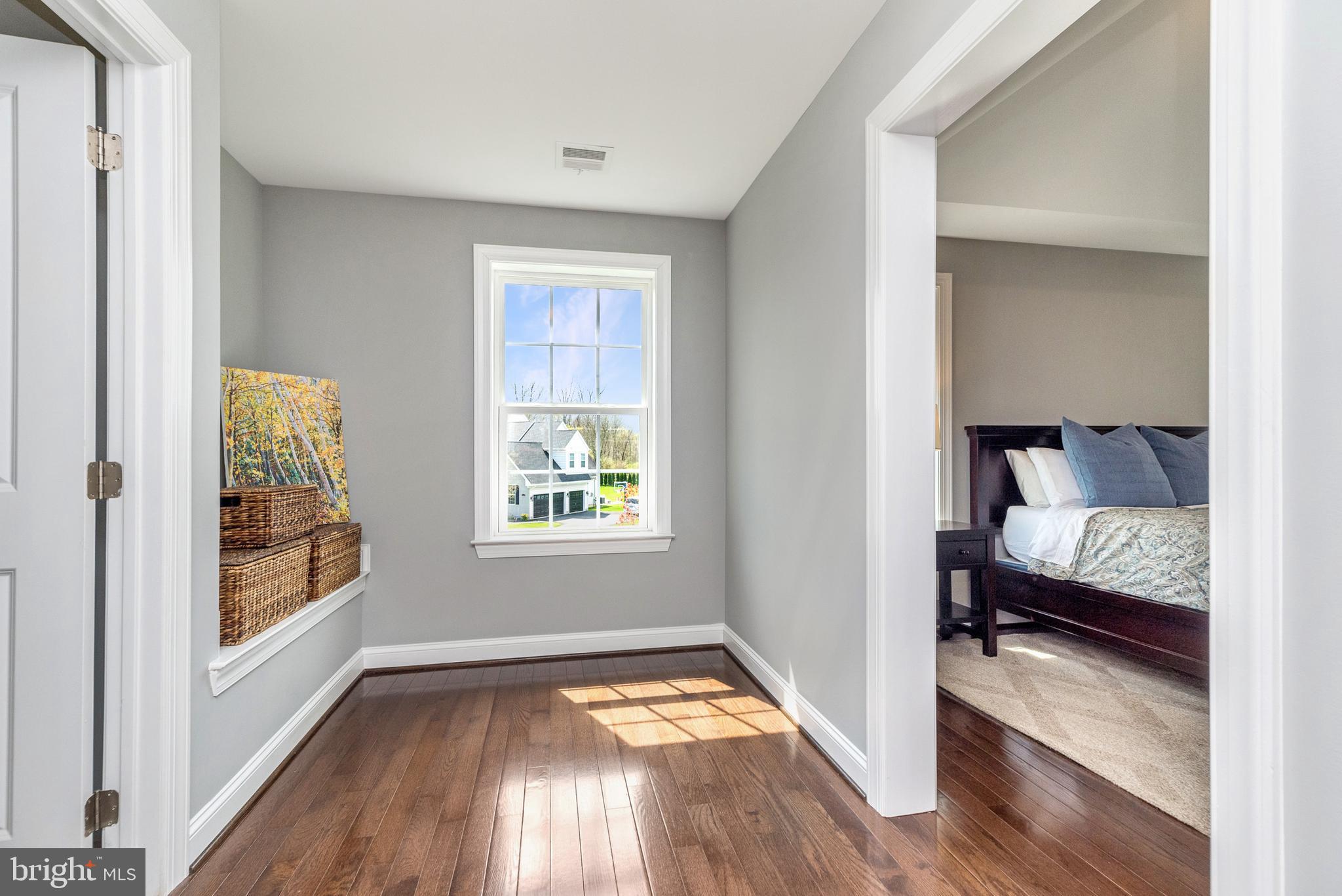 WHISPERING PINES - Residential