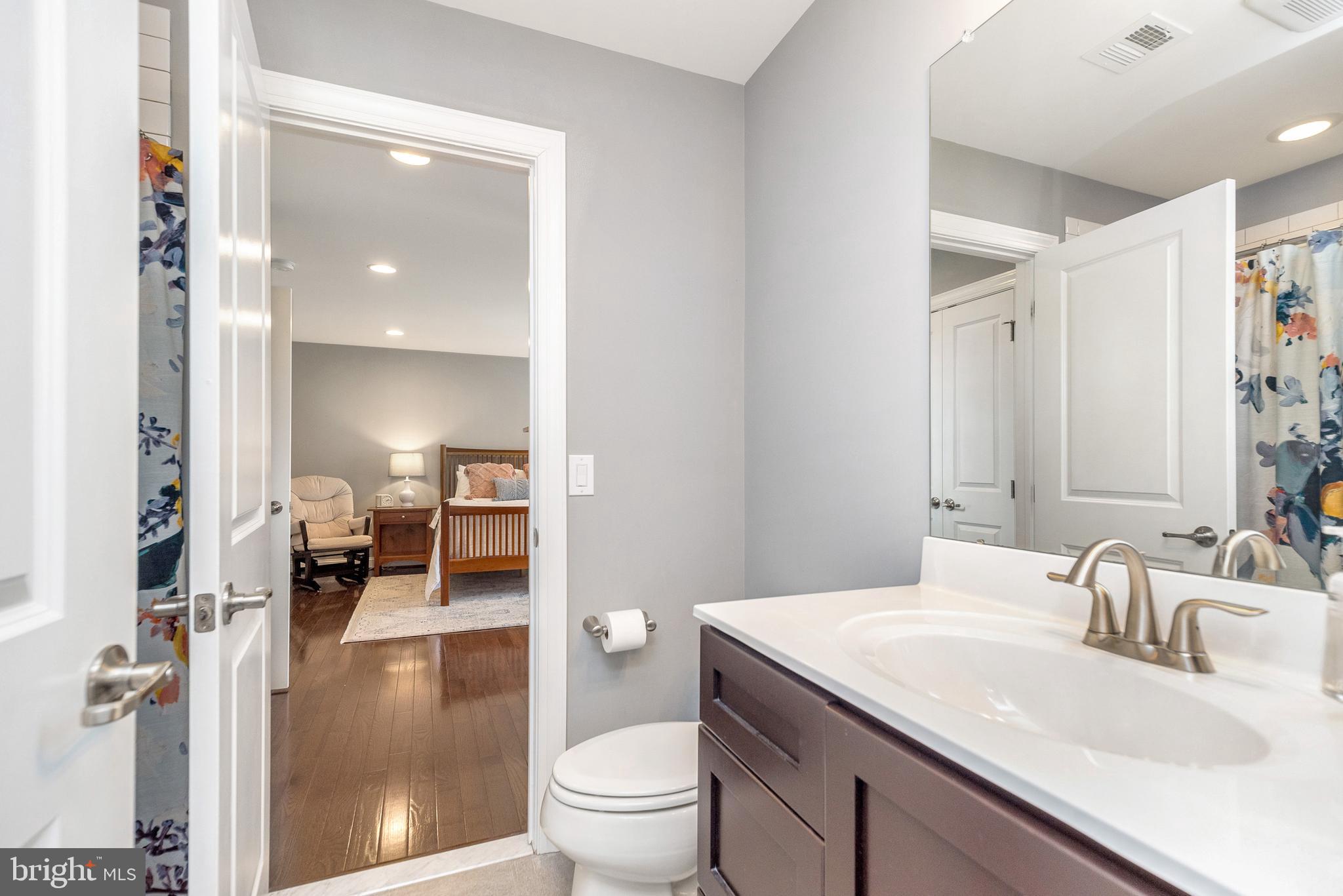 WHISPERING PINES - Residential